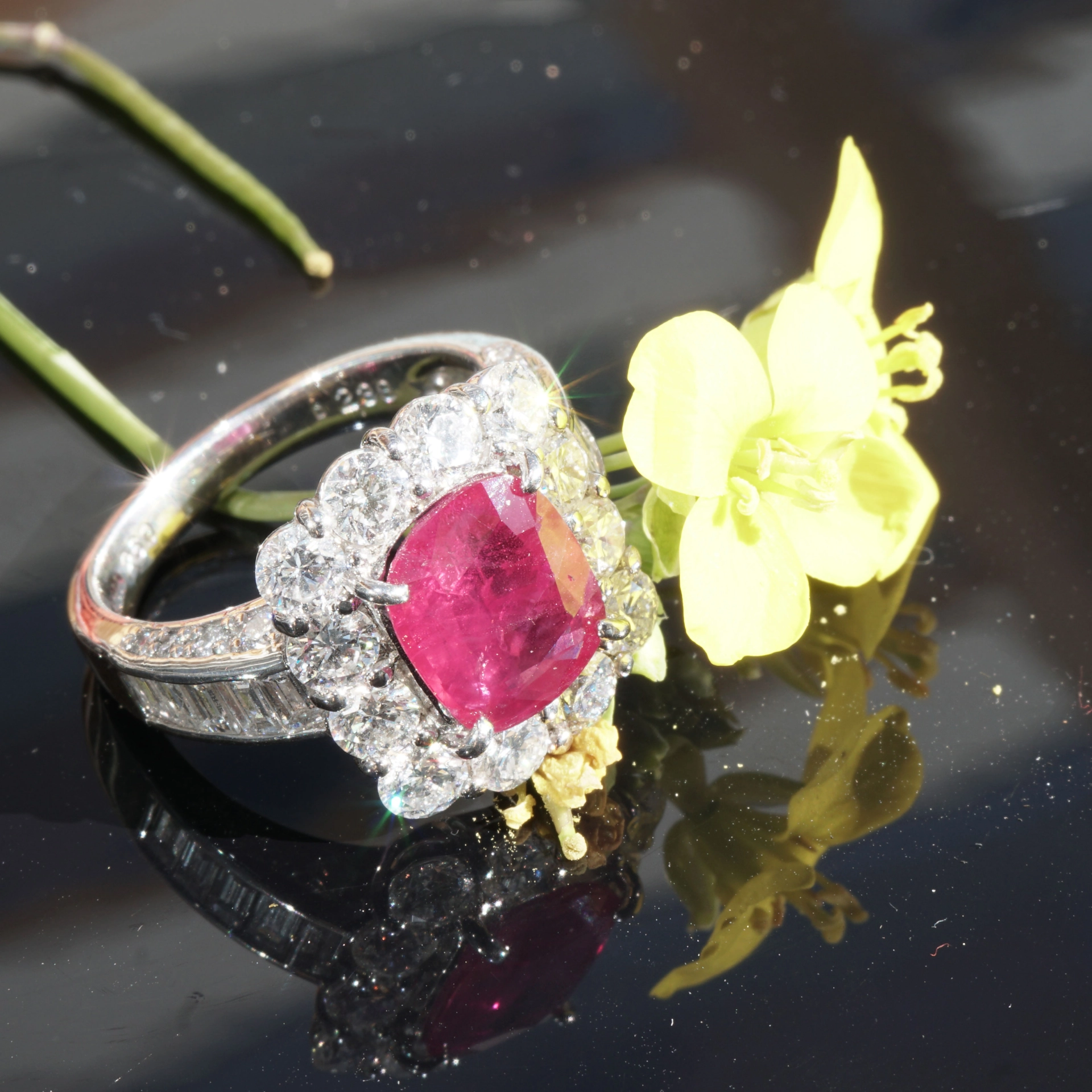 Unheated Burma Ruby Brilliant Ring 2.60 ct 2.38 ct Myanmar 950 platinum GRS certificate