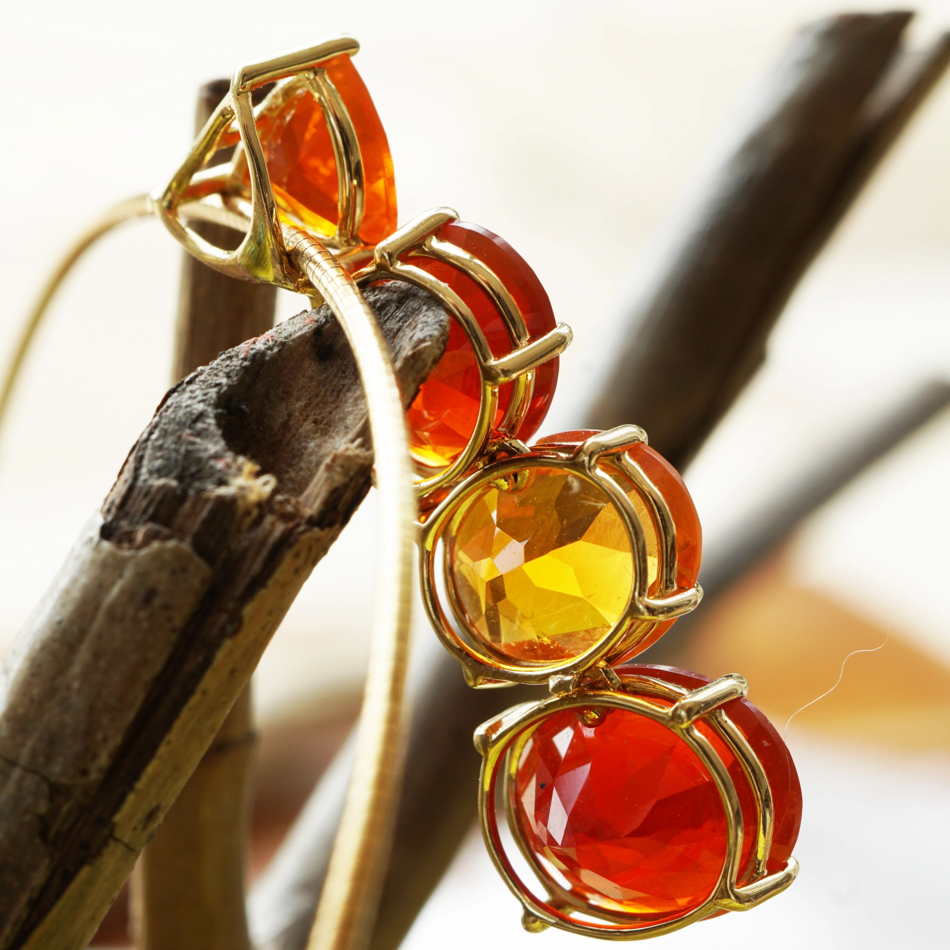 Captured Rays of Sunshine....Fire Opal Pendant 5 ct Yellowgold 18 kt