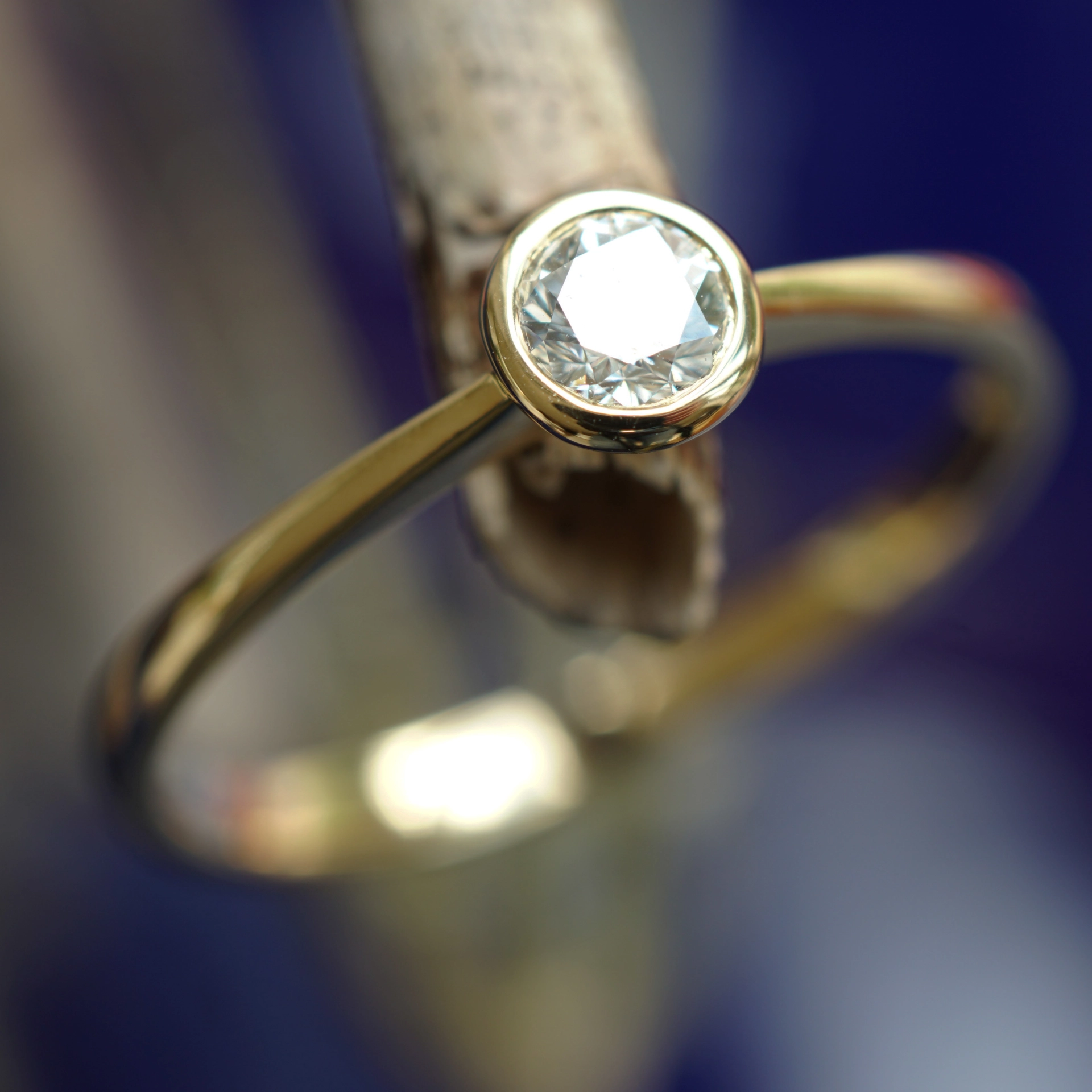 Solitaire Brilliant Ring 0.21 ct TW VVS-VS 750 Yellow Gold 4.7 mm D. Great Brilliance