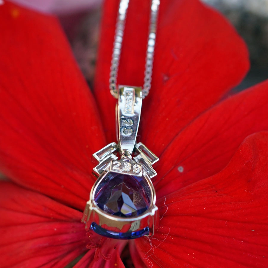 Tansanit Brillant Anhänger mit Kette 900/850er Platin