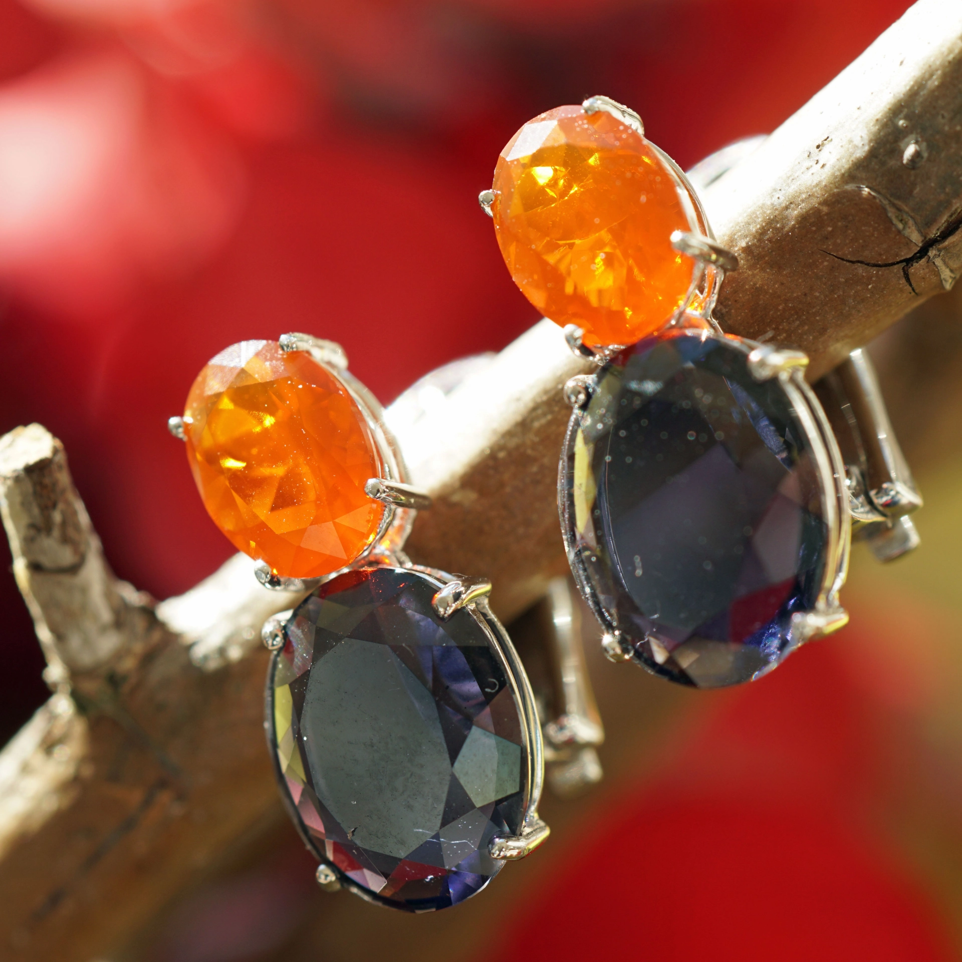 Iolith Fireopal Earsticks 18 kt Whitegold...what a kind of Color Mix