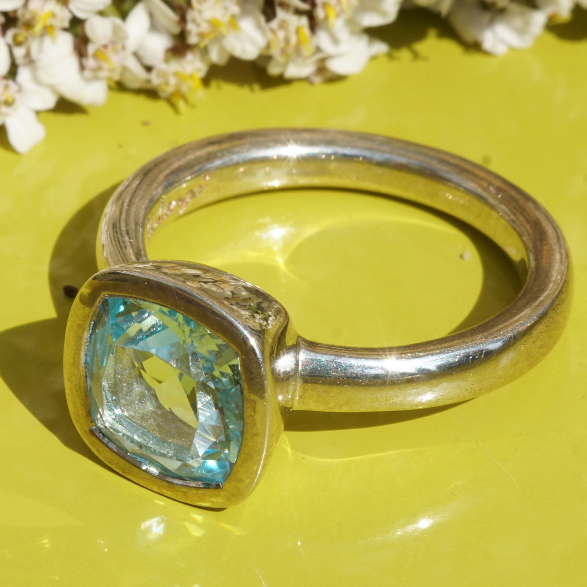 CHILANGO RING TUTENCHAMUN Sky Blue Topaz 925er Silber neu mit orig. Etui massiv