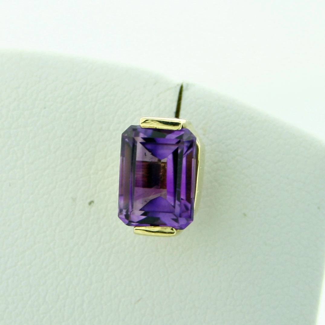 Amethyst-Ohrstecker, 585er-Gold,14 kt Gelbgold