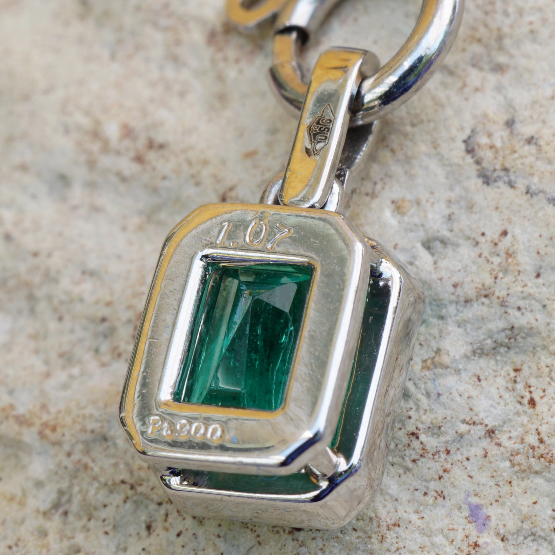 Emerald Pendant Platinium  1.07 ct ..real Colombians are fun