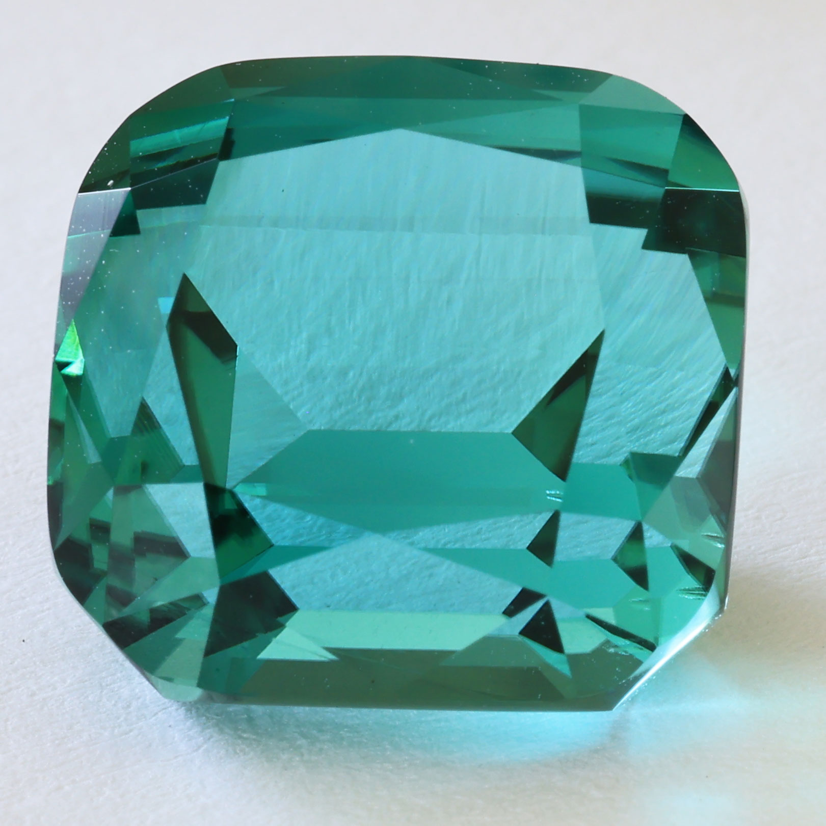 Lagoon Tourmaline in the super Class AAA+ 21.56 ct Afghanistan 98% pure Investment Gemstone