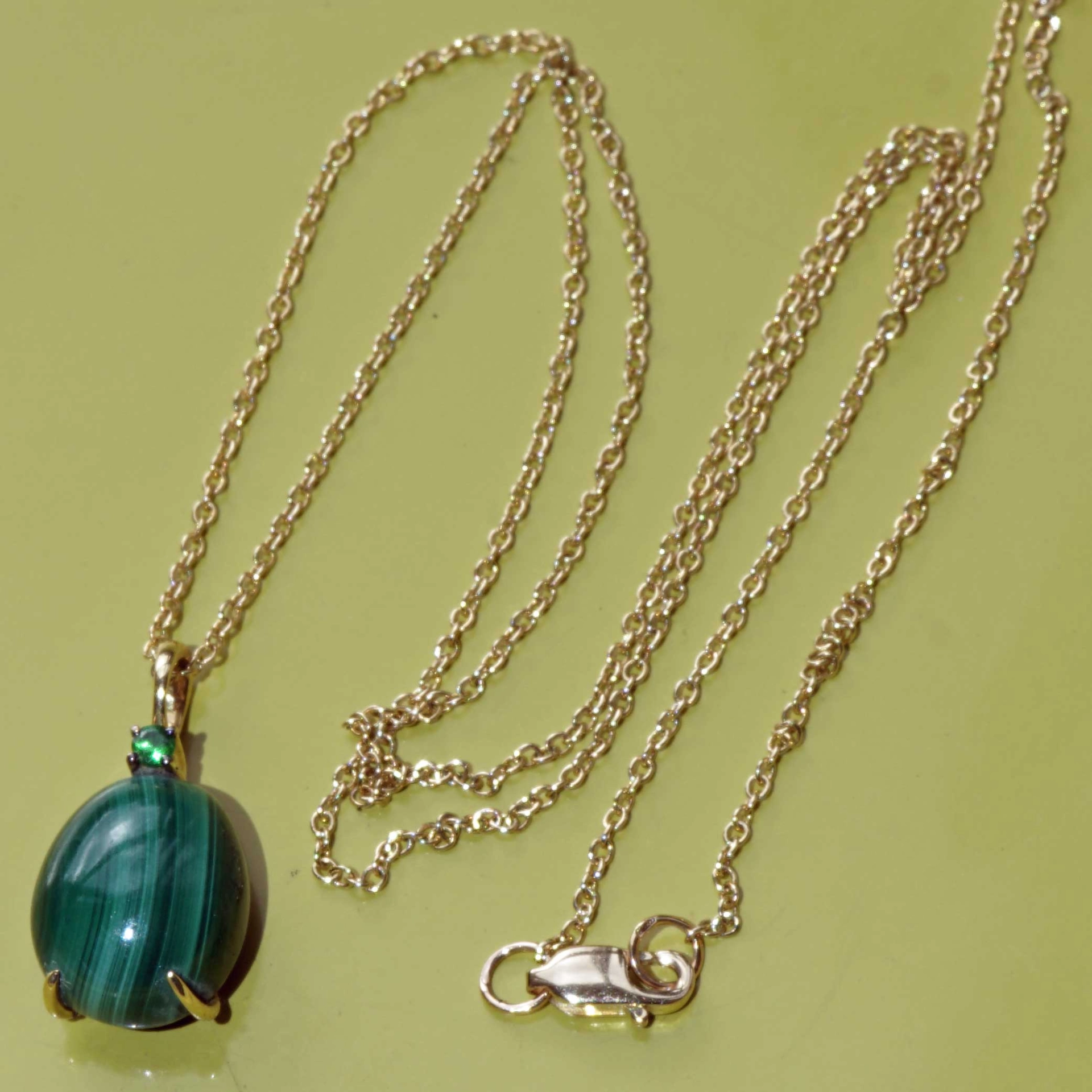 Drop Pendant...soo sweet...with Malachite  and tsavorithe...made in Italy