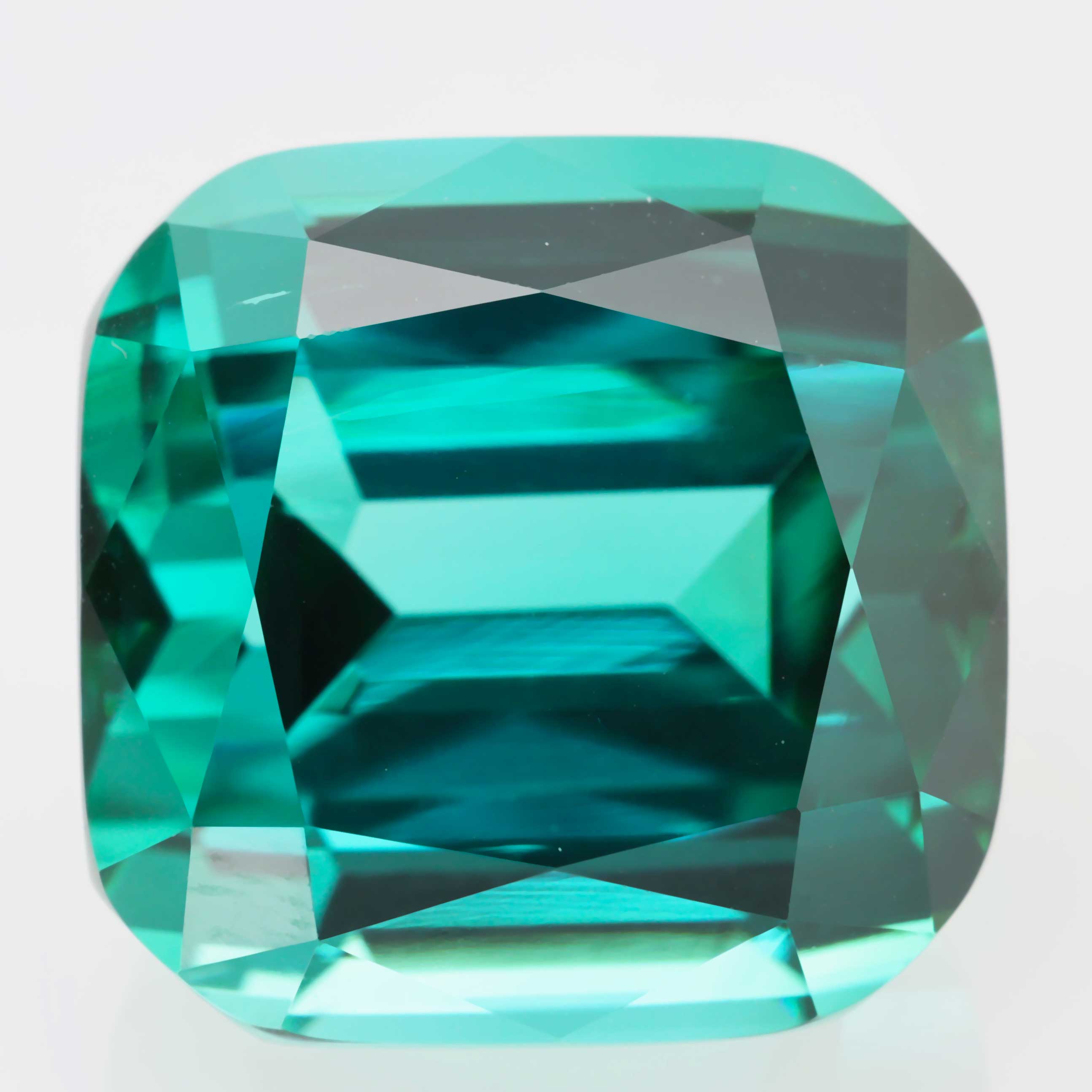 Lagoon Tourmaline in the super Class AAA+ 21.56 ct Afghanistan 98% pure Investment Gemstone