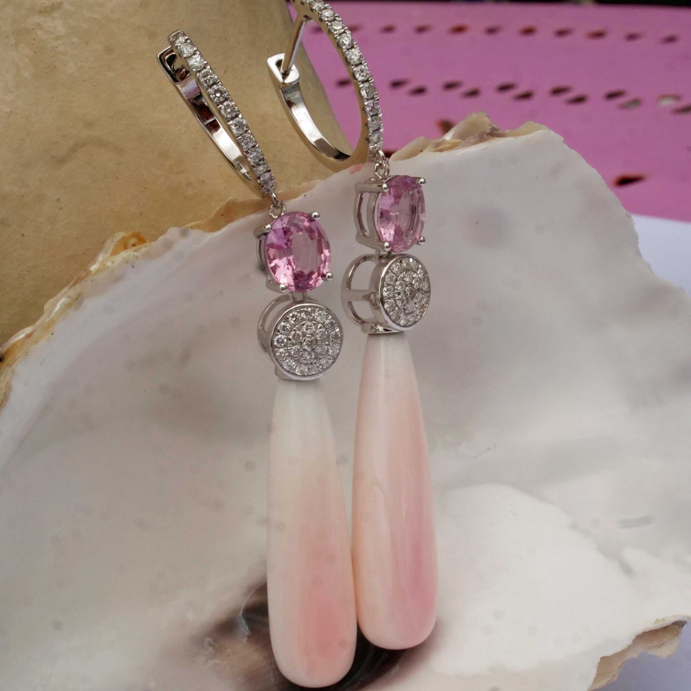 Spinel Brilliant Mother of Pearl Earrings 750 White Gold 0.47 ct TW VS Mine Tajikistan 2.15 ct Great Pink