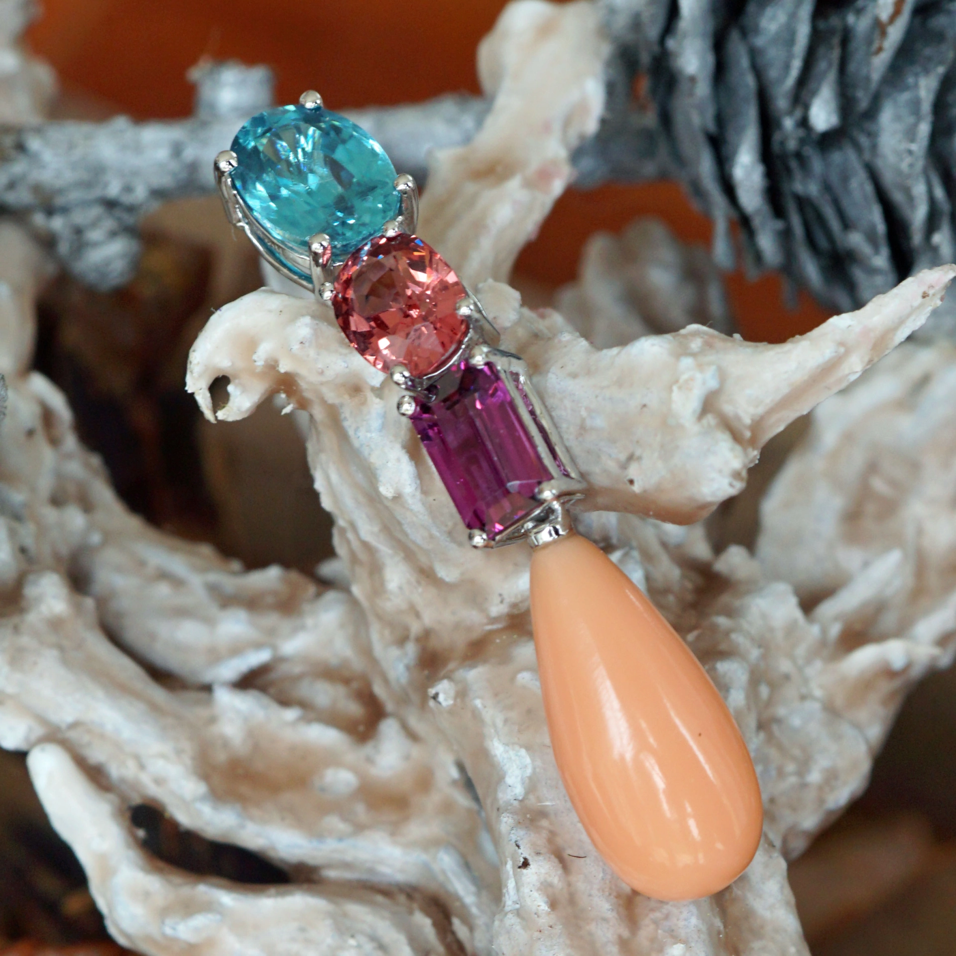 Zirkon Purple Granat Spinell Korall Ohrhaenger in 750er Weissgold