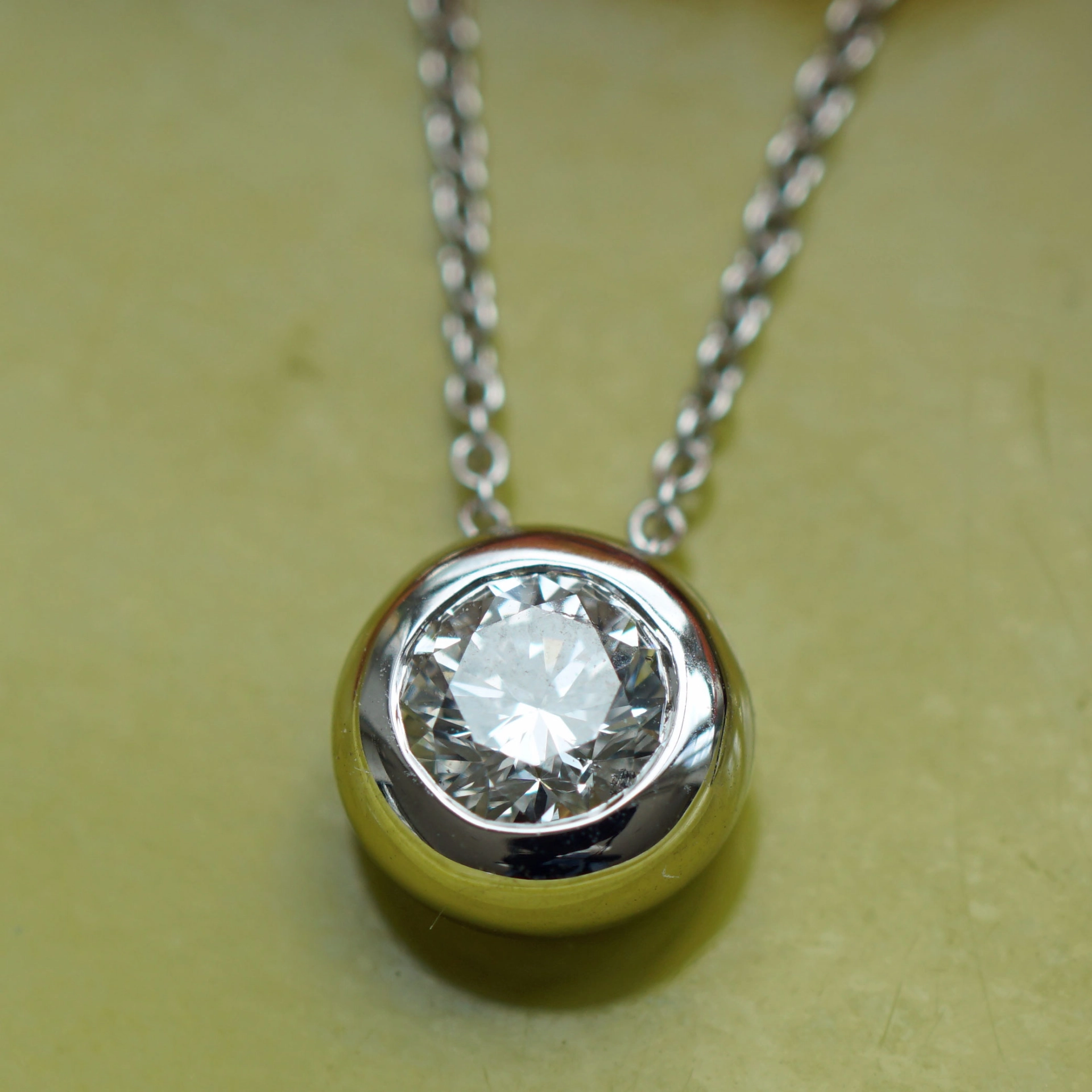 Diamond Pendant with Chain 0.41 ct TW SI...classic Dream