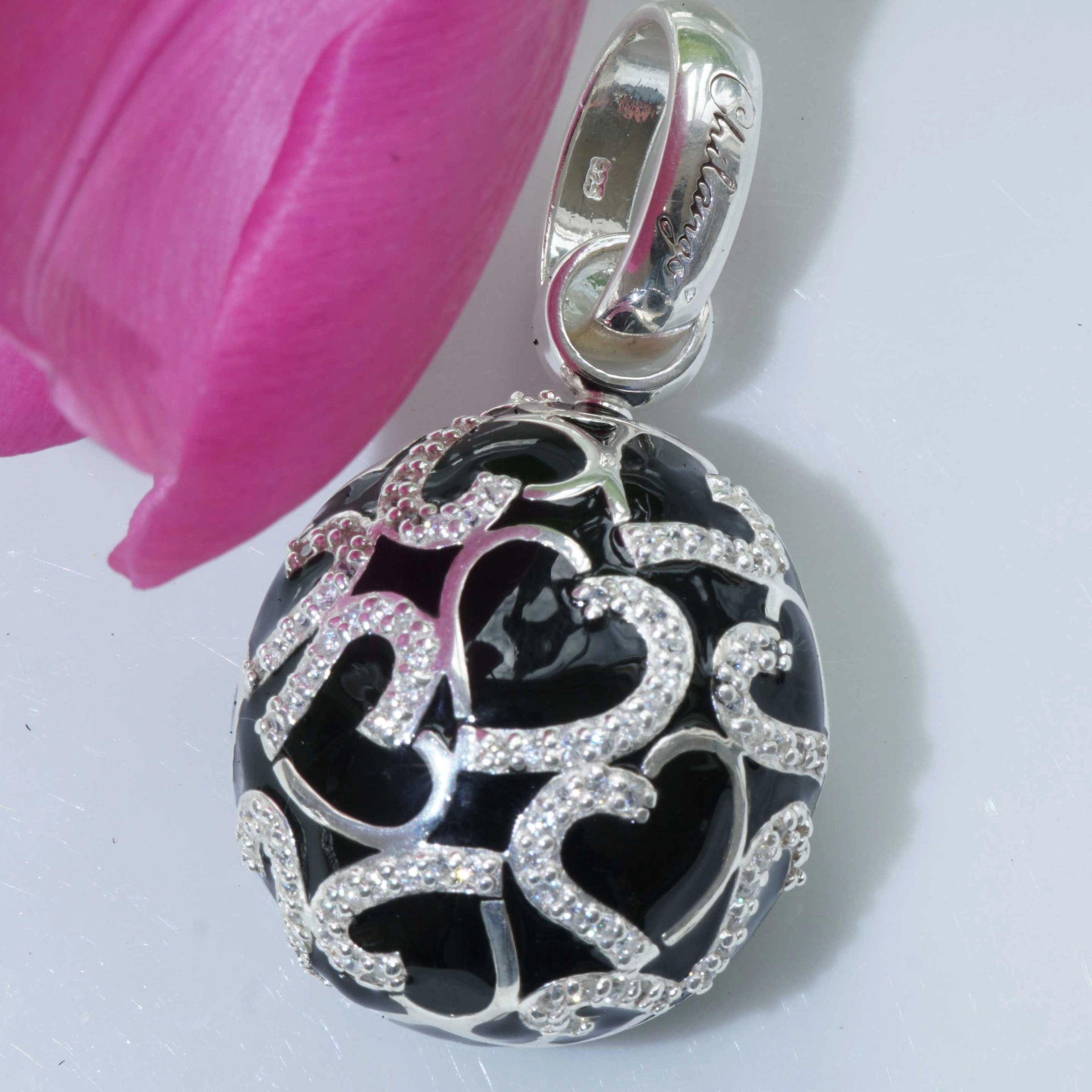 Chilango Pendant Faberge Style Heart Black 925 Silver Enamel