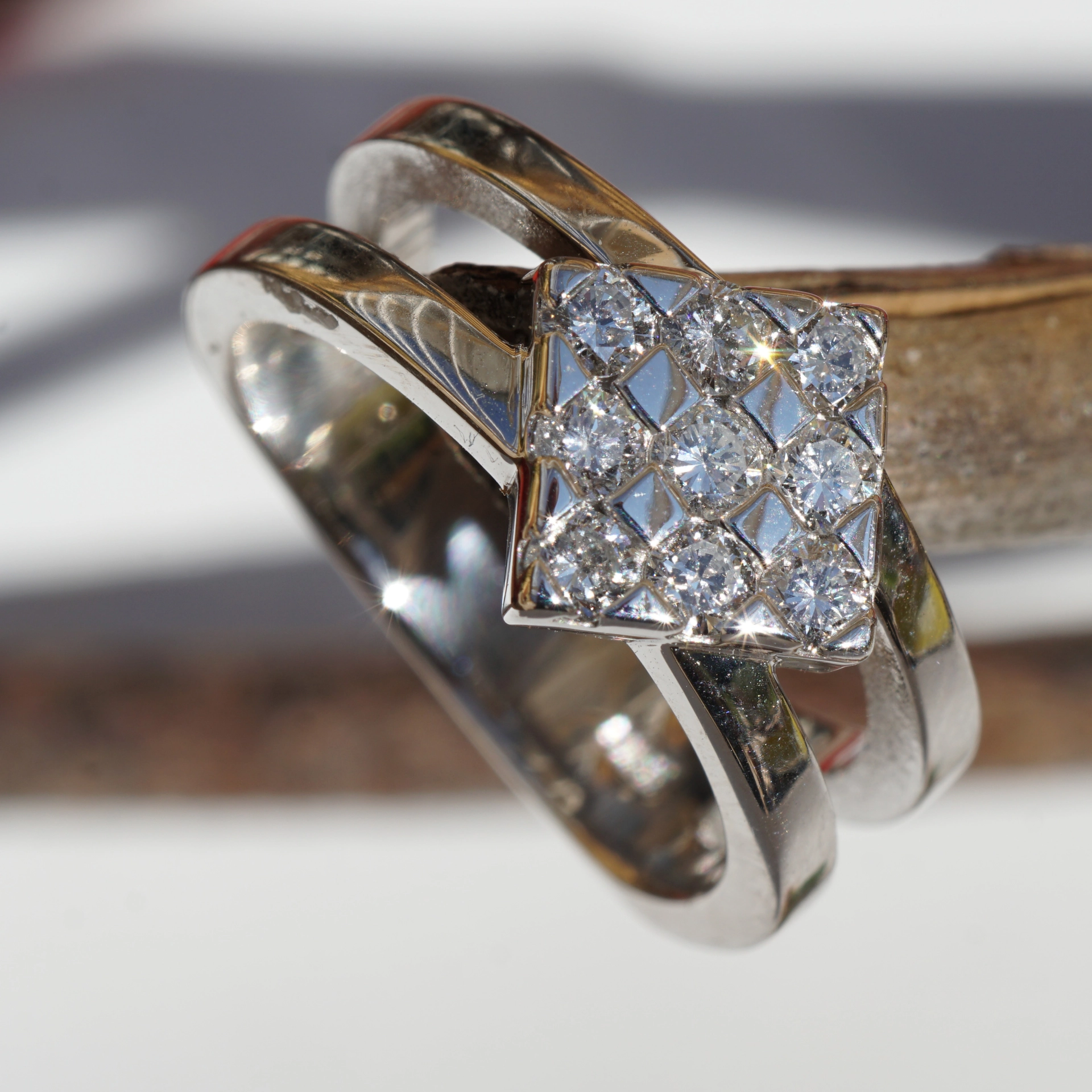 Rhombos Diamond Ring 18 kt White Gold 0.50 ct TW VVS-VS