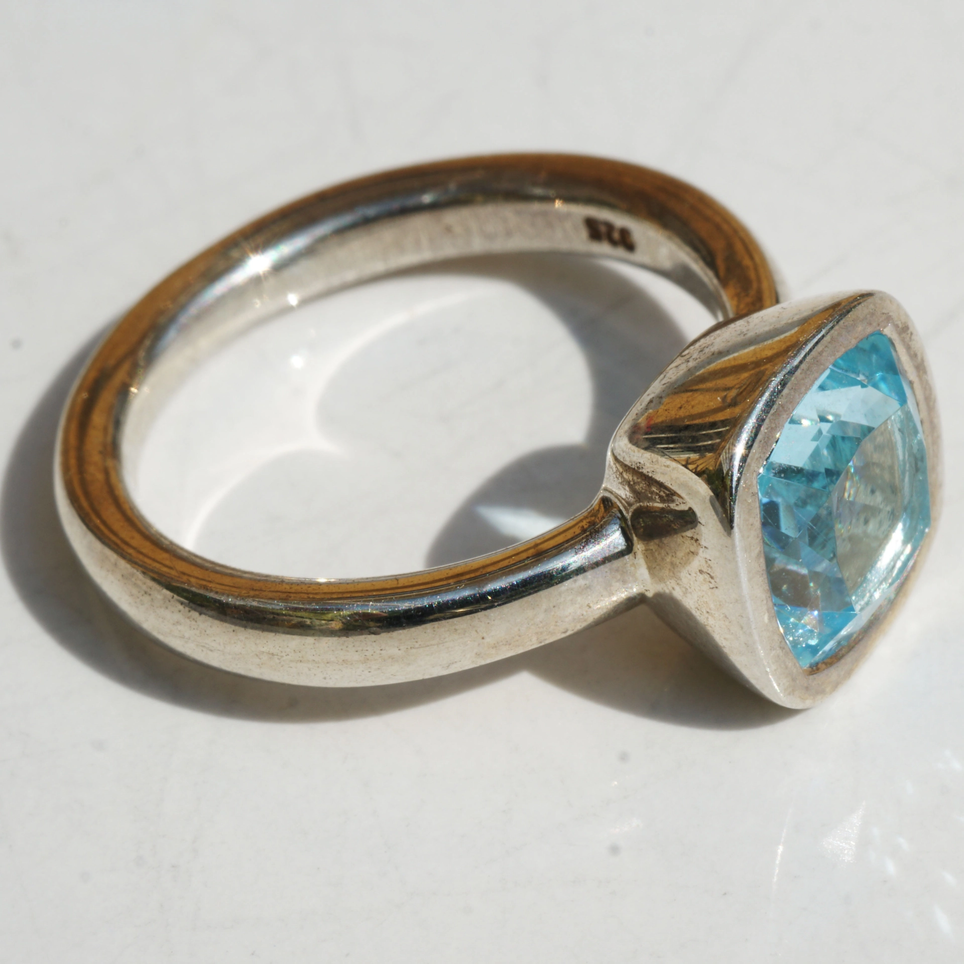 CHILANGO RING TUTENCHAMUN Sky Blue Topaz 925er Silber neu mit orig. Etui massiv