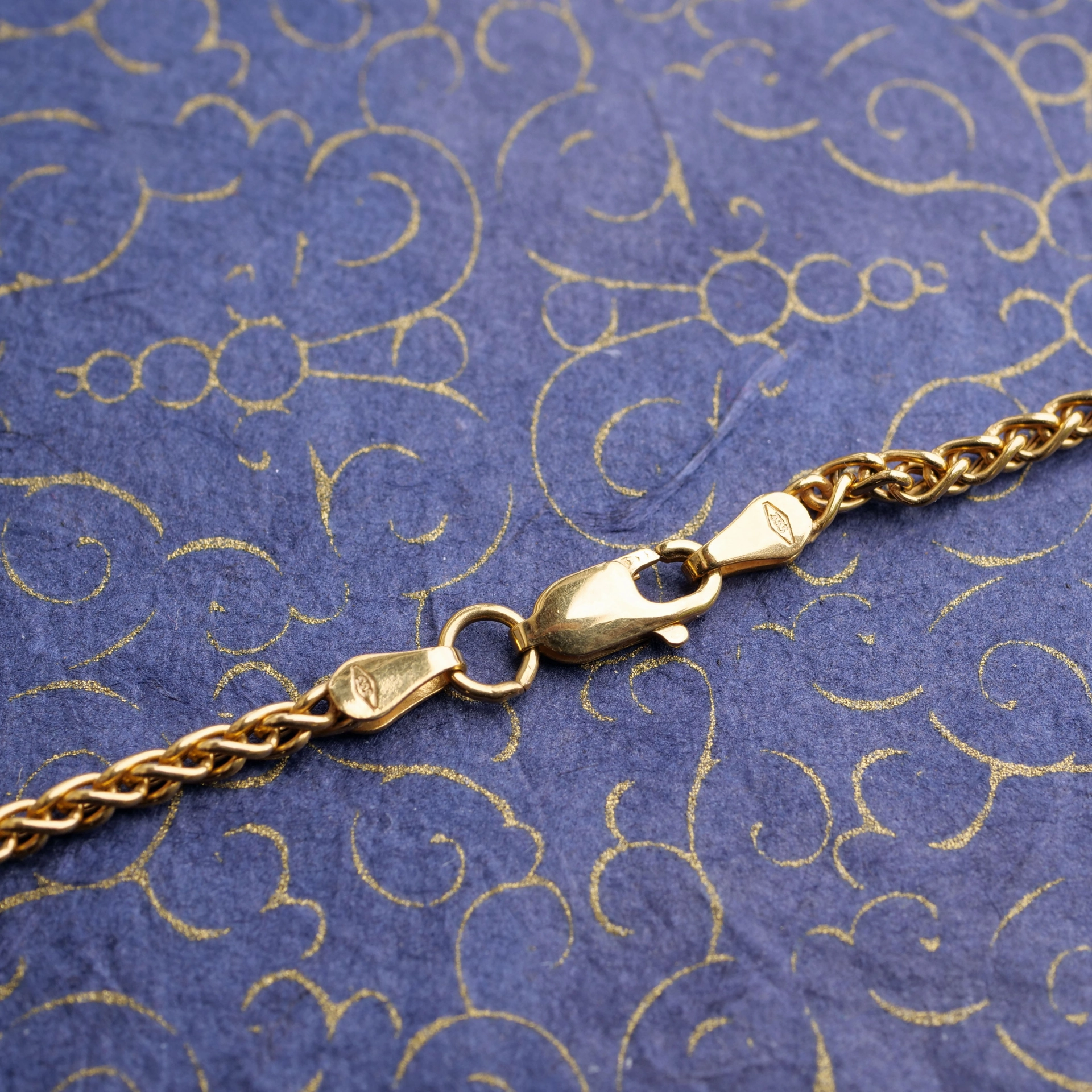 Plait Chain in 333 Yellow gold...a very nice Gift