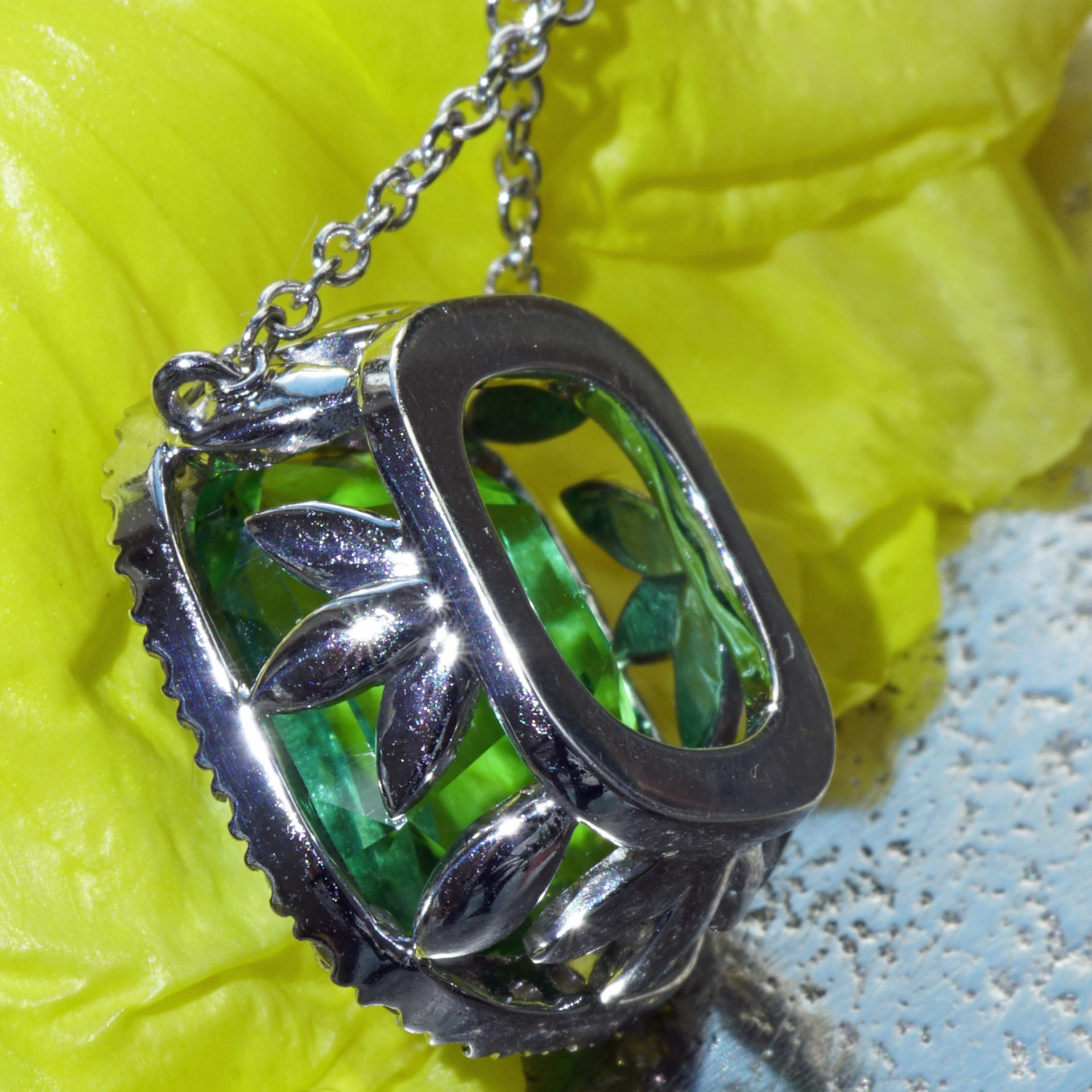 Tourmaline investment gem 8.35 ct Afghanistan green-bluish loupe clean AAA+ 