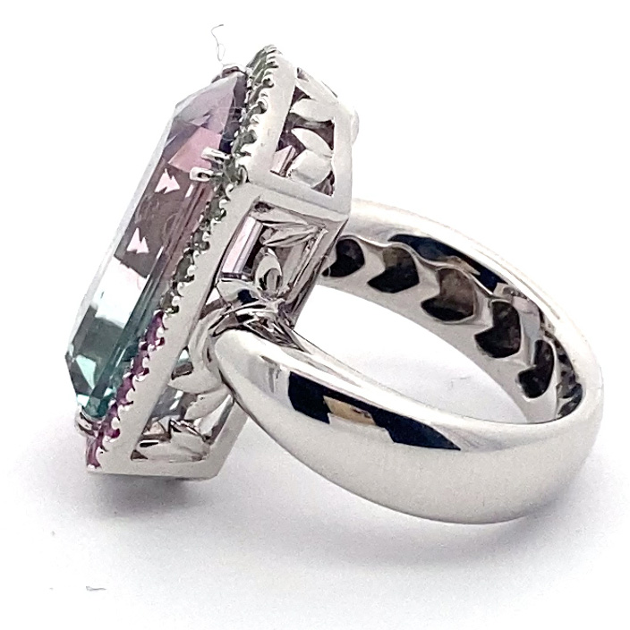 Bicolor turmalin great natural color baby pink greenish blue loupeclean 14.85 ct Afghanistan