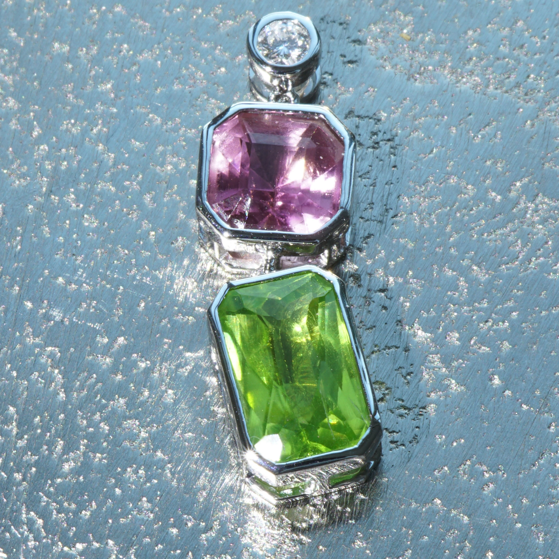 ..what Kind of Color..Turmalin and Peridot aus Afghanistan..Natural Colors