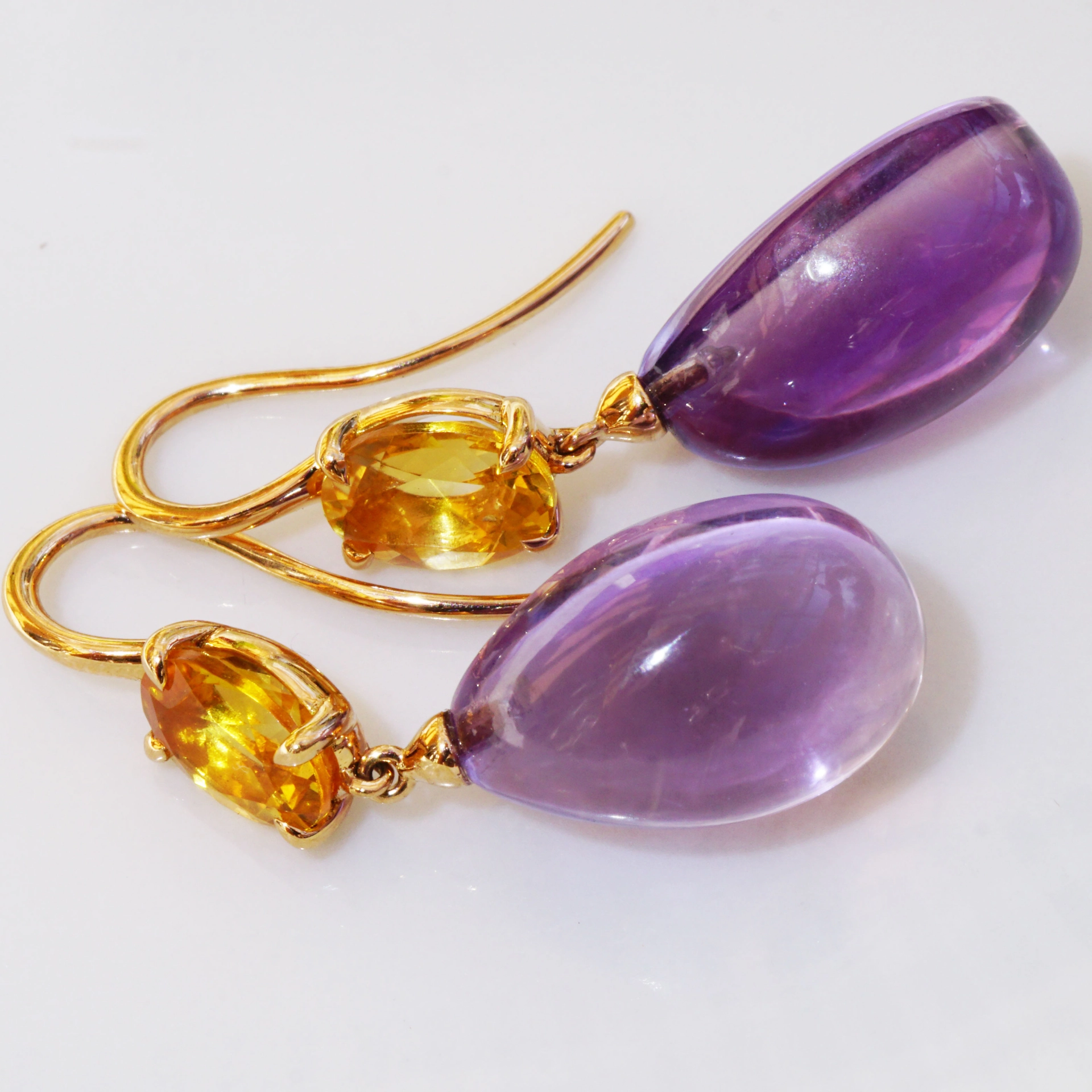 Earrings of high quality made in a traditional Italian goldsmith in Valenza, modern Design