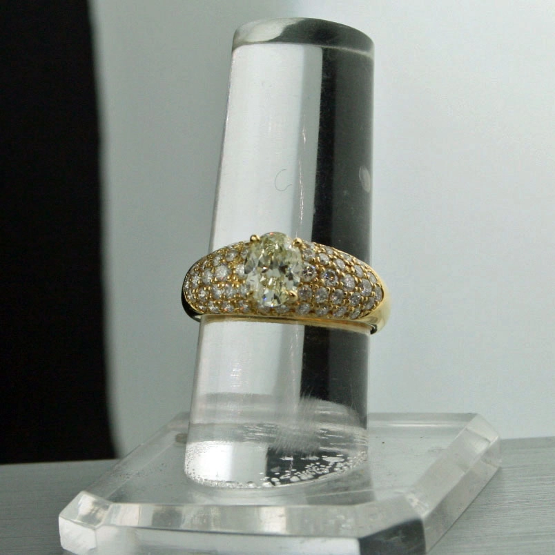 Brillant-Ring-1.163 ct-pavee-Brillnten-1.08 ct-750er-Gold