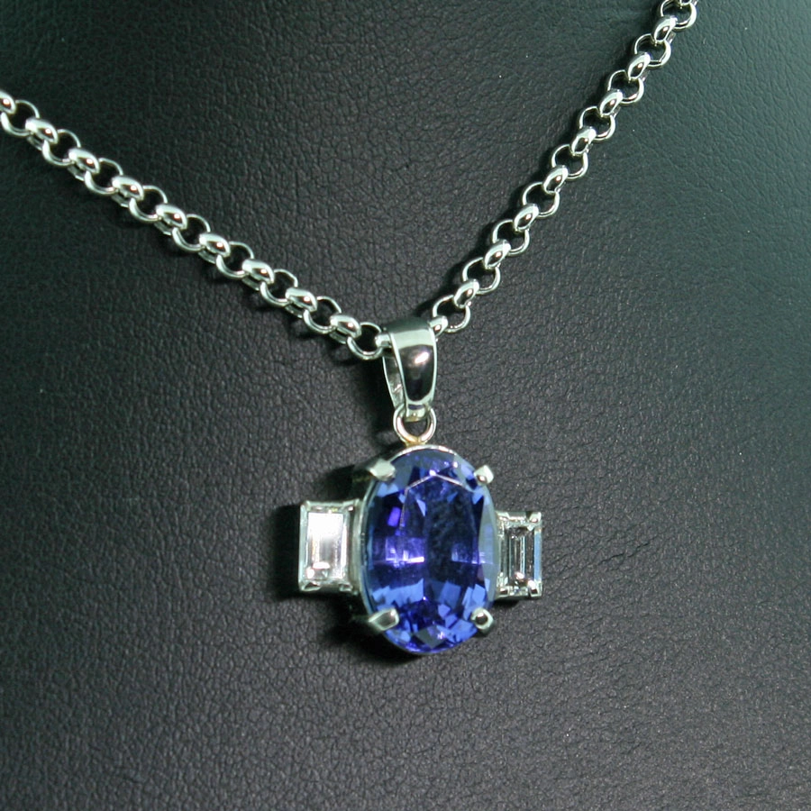 Tansanit-Brillant-Anhänger mit Kette, 900er-Platin-4,80 ct
