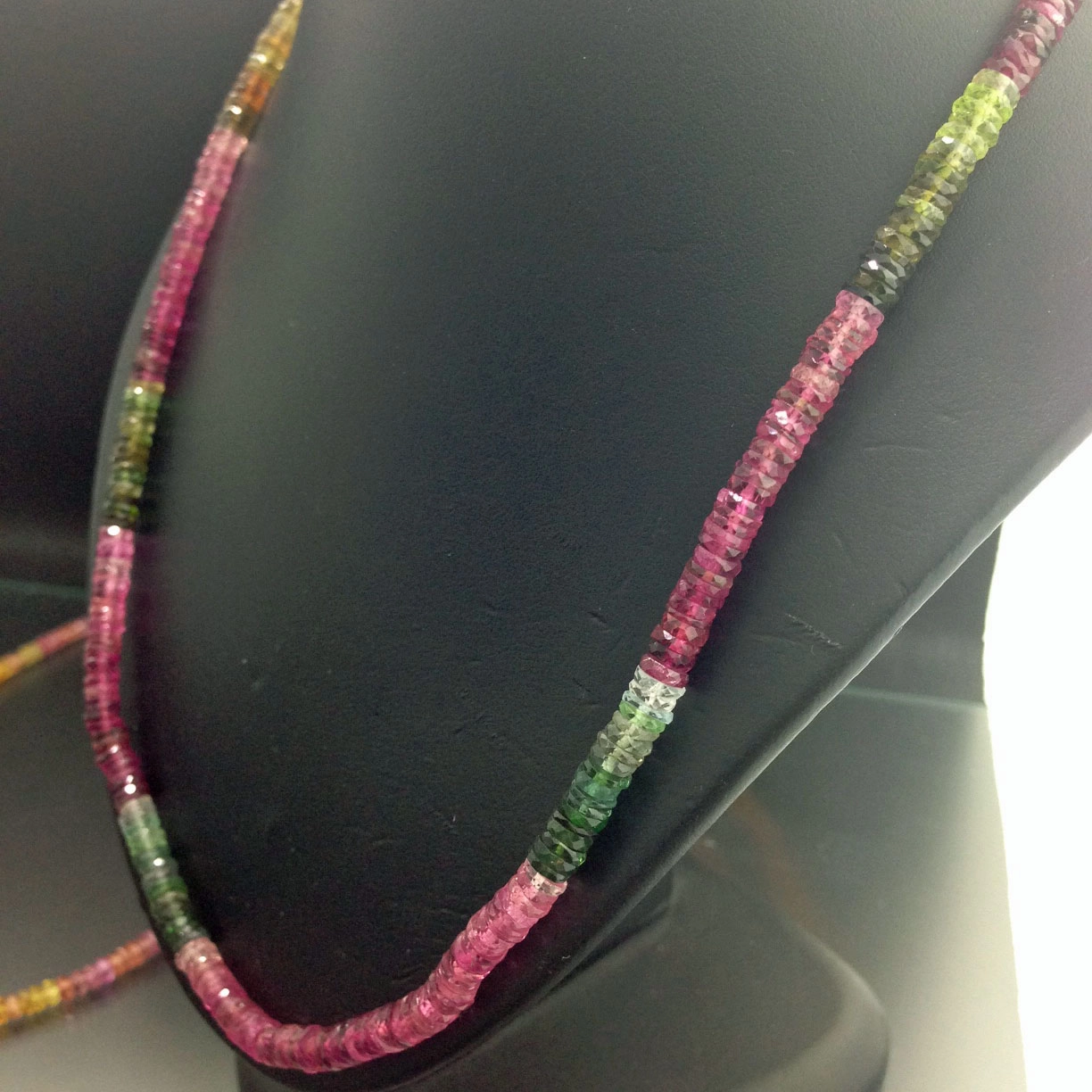 Tourmaline Necklace 585/14 kt Yellow gold ... the famous variety of Colors
