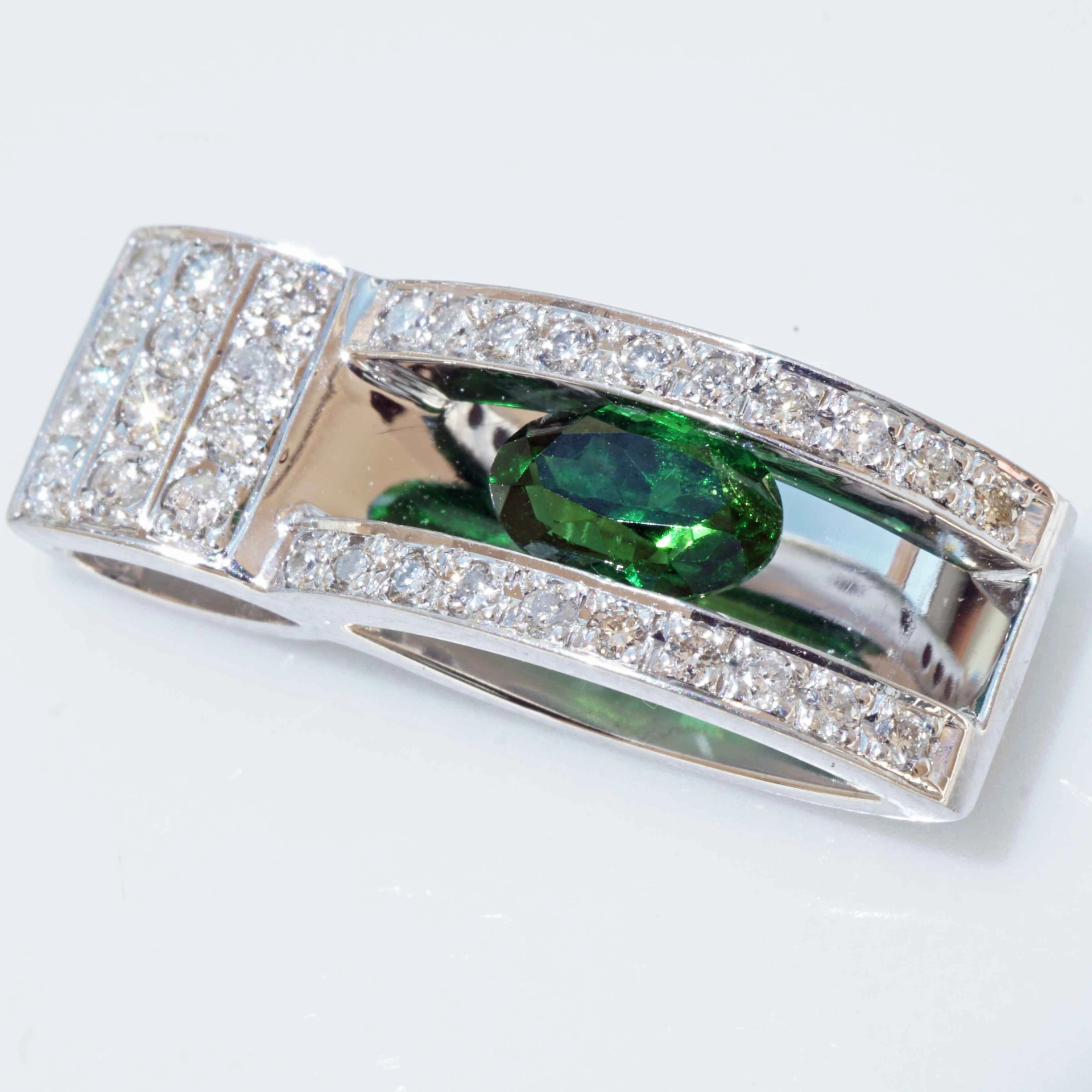 Tsavorite Brilliant Pendant 0.60 ct 0.30 ct 18kt White Gold...a newcomer Gem