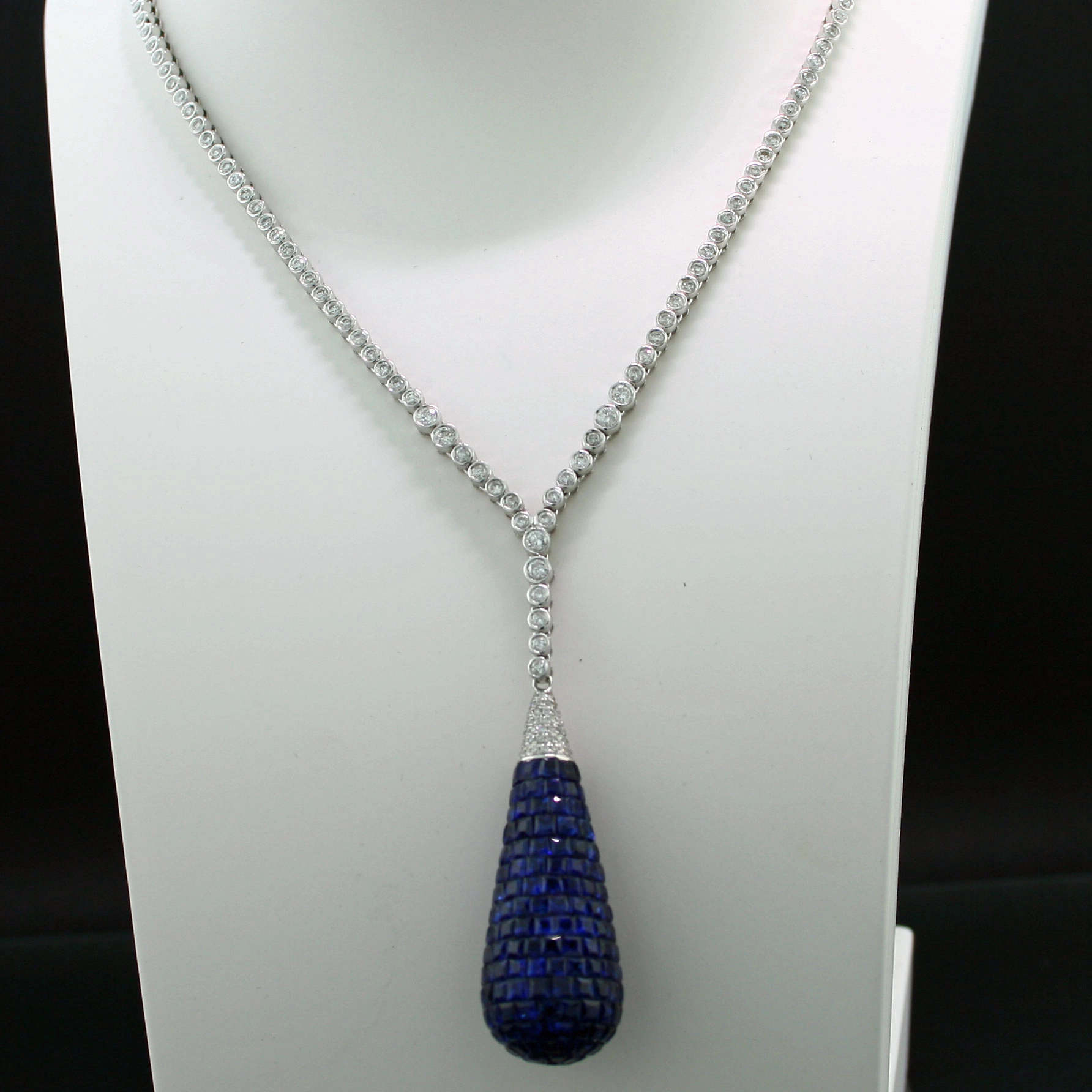 Pracht-Collier-Saphir-Brillant-750/-WG/18 kt