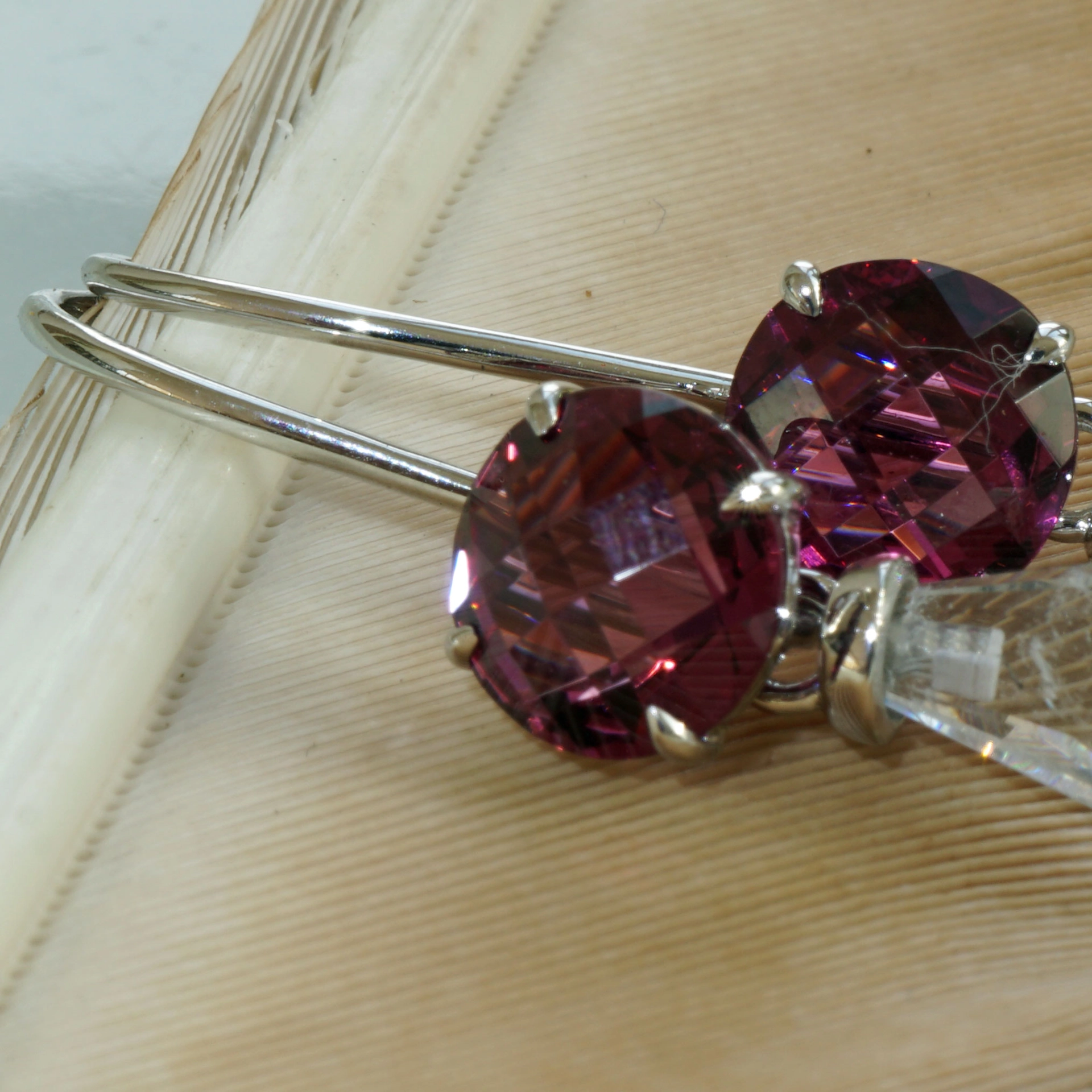 Earrings with detachable pendant ....a Beginnung of Earring Mania