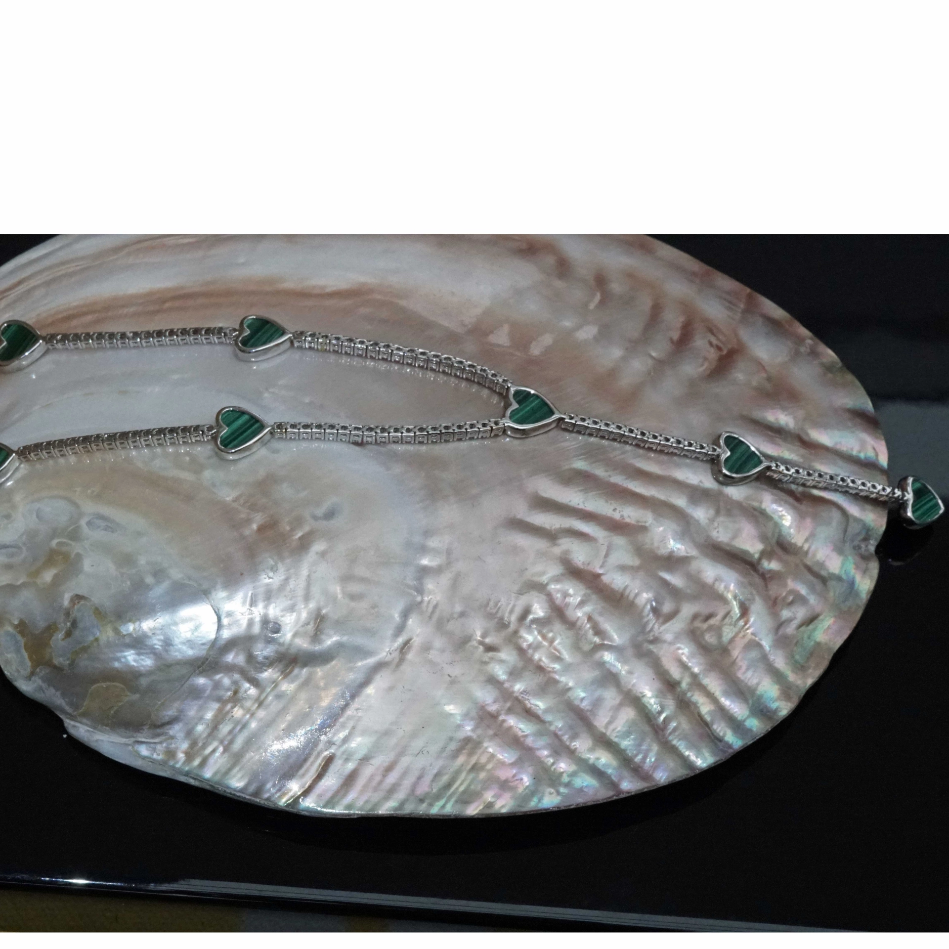 Malachite Brilliant Y-Necklace 18 kt White Gold 3.20 ct...what a elegant Design