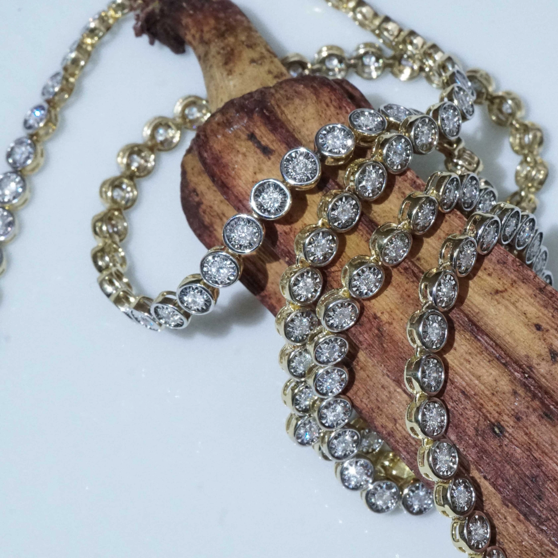 Tennis Necklace and Bracelet 18 kt Yellow Gold 2.60 ct Great Lenght of 60 cm