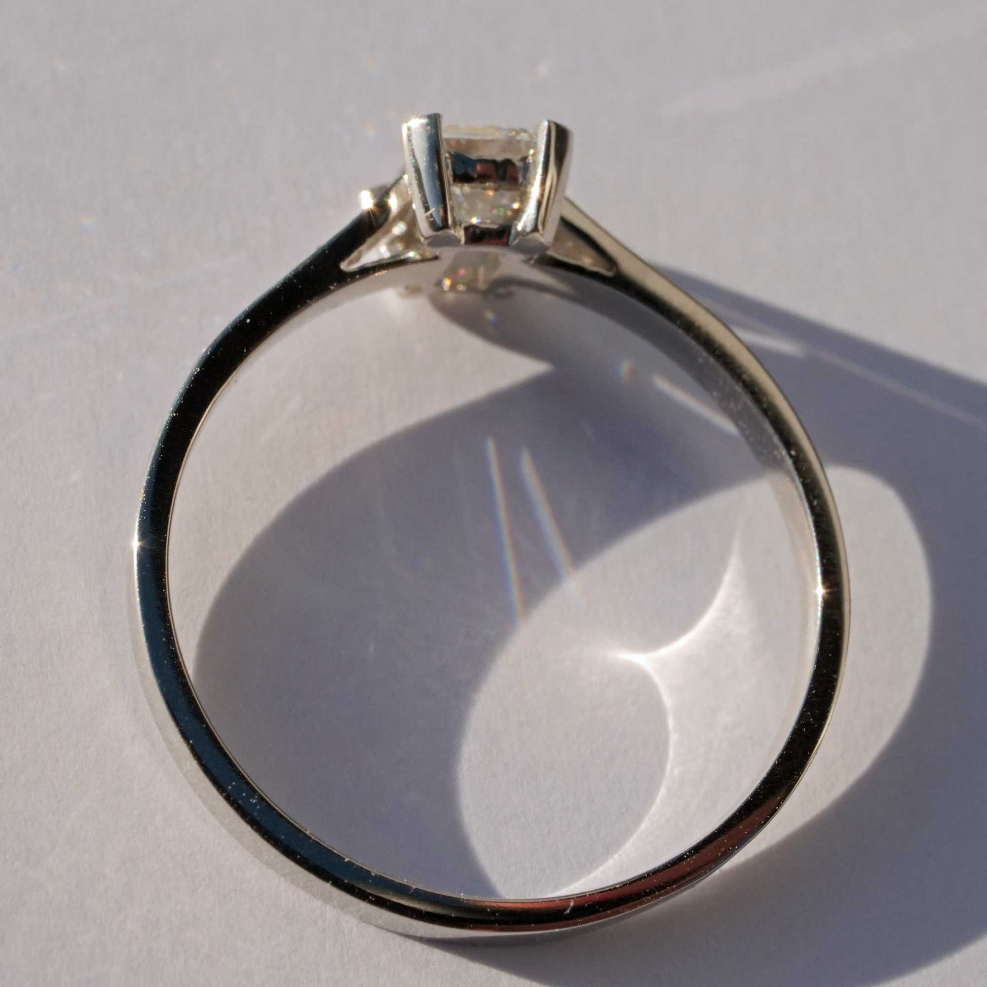 Emerald Diamond Ring 0.64 ct D VS2 Silhouette Bentner GIA Certificate 950 Platinum