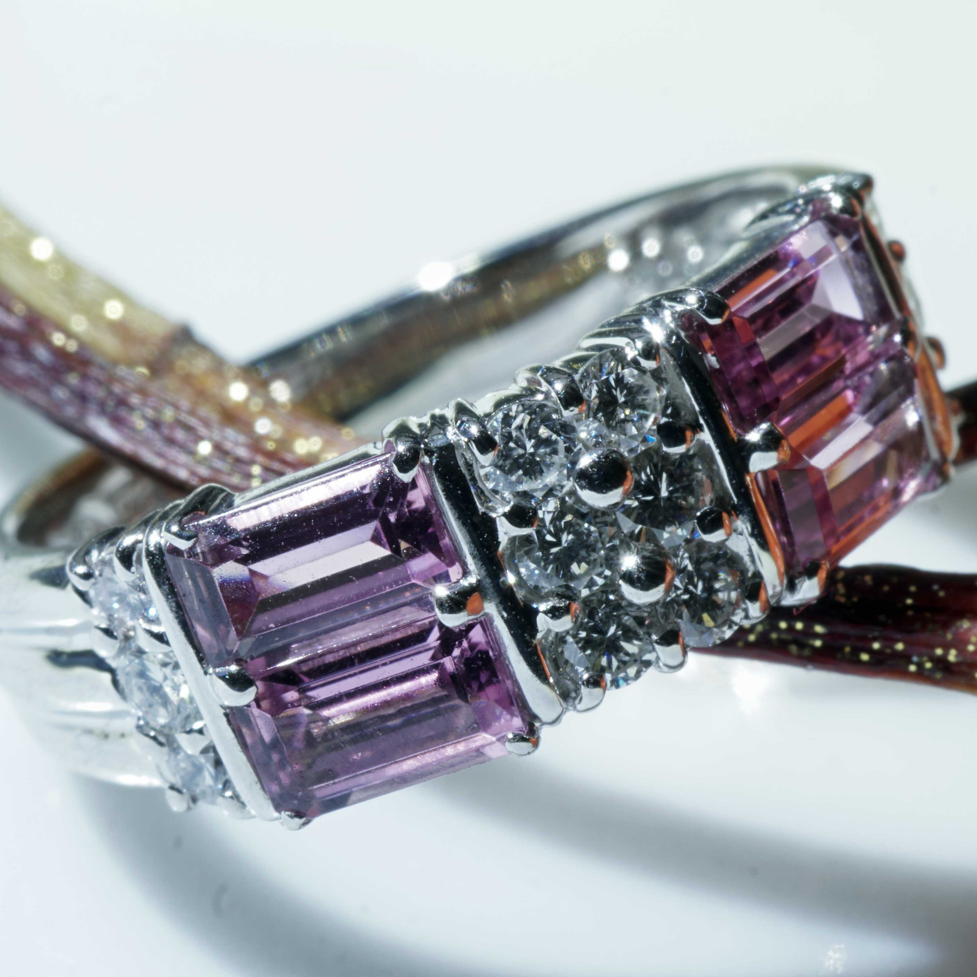 Pink Tourmaline Brilliant Ring 900 Platinum 1.18 ct 0.34 ct fancy Shape with geometric Structure