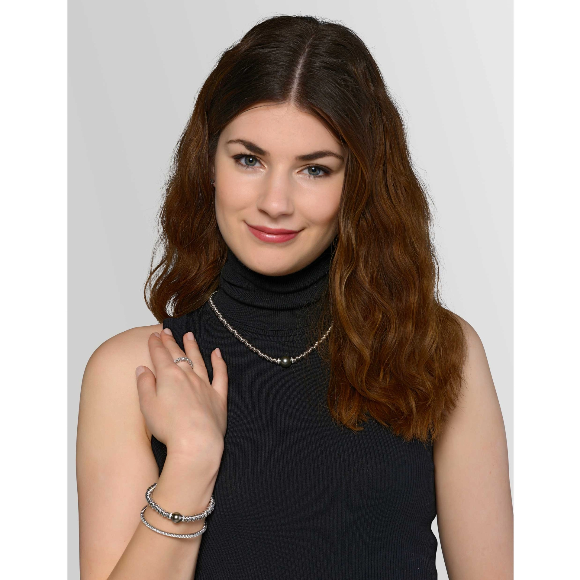 Ceramic Brilliant Bracelet from the popular Loop Kollektion Silhouette Bentner Germany