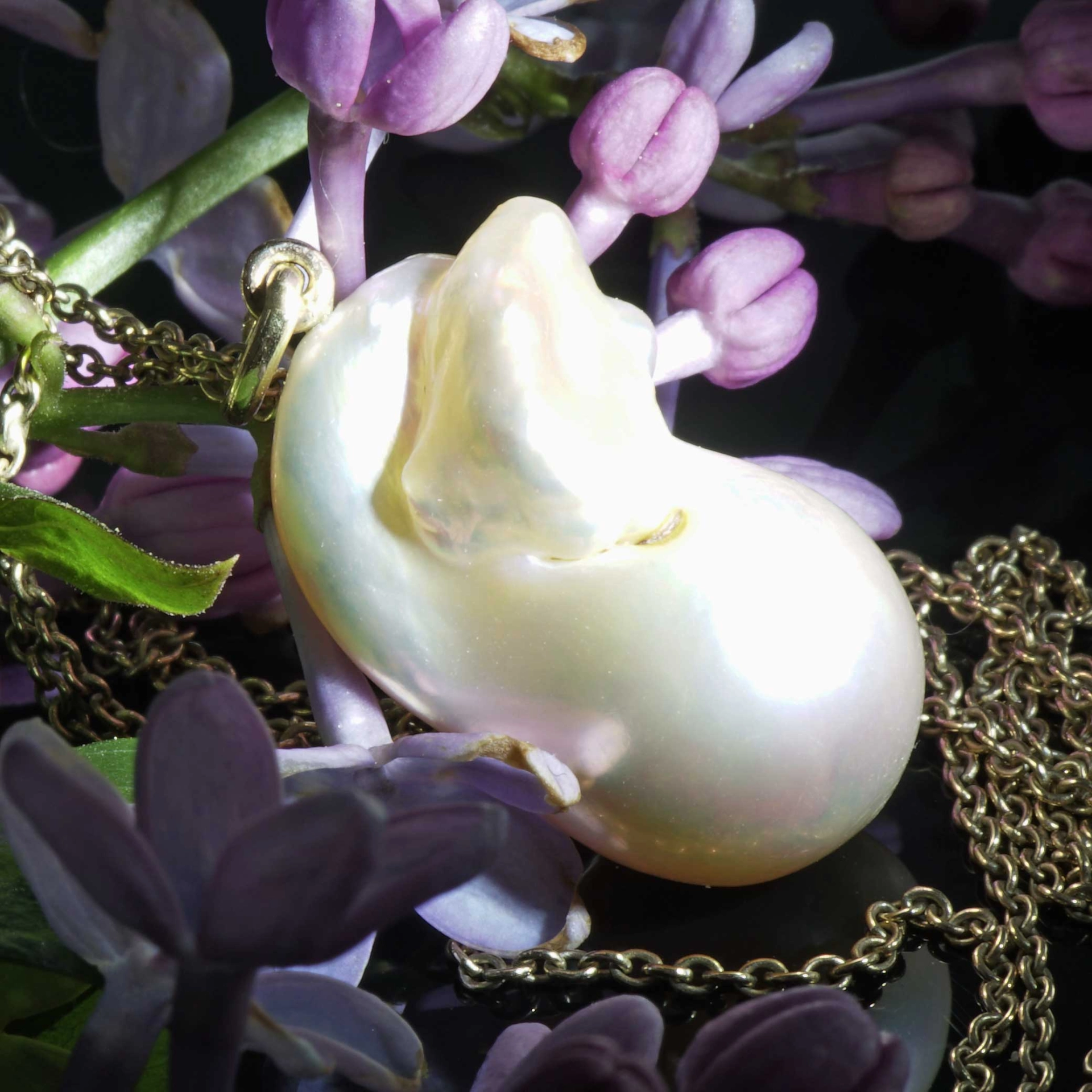 Baroque Biwa Pearl Necklace 14 kt Yellow Gold 101 cm Lenght...fall in Love