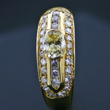 Brillant-Ring, 750/-GG.