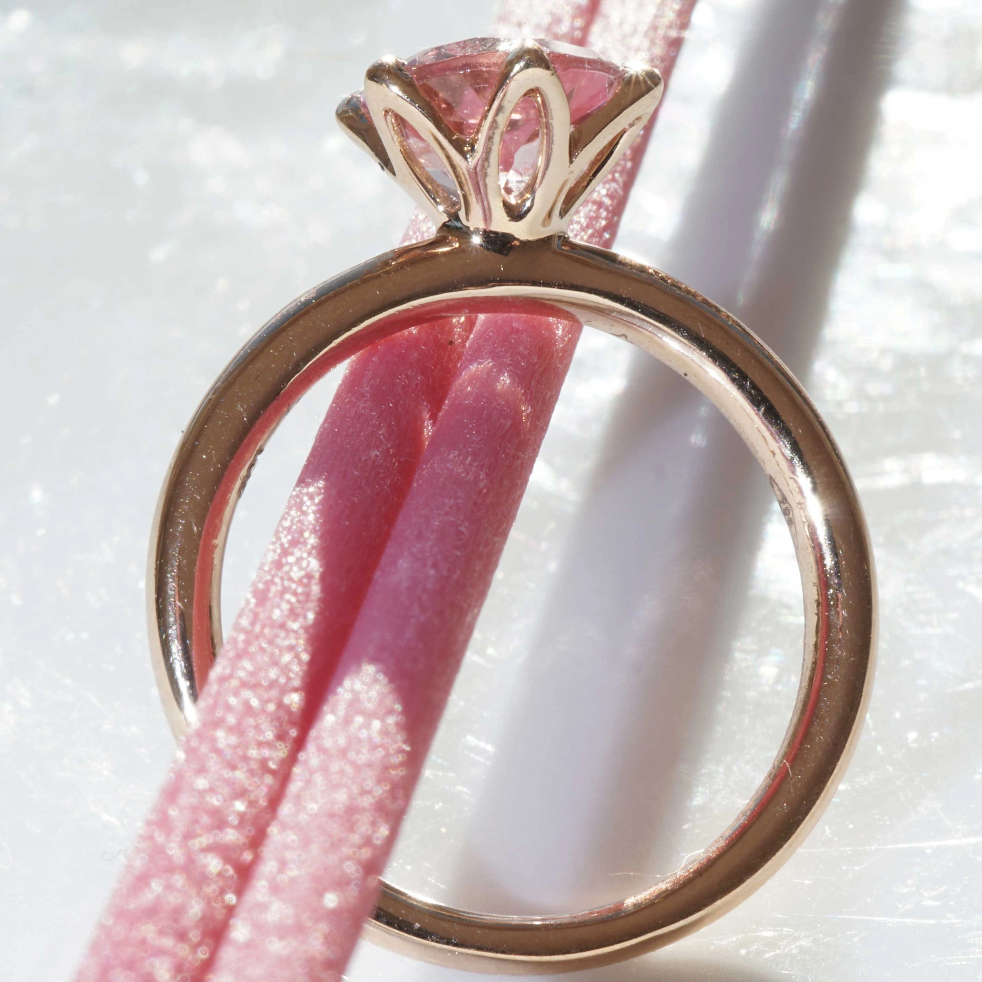 Bestseller Combination Ring made in Valenza...18 kt Rose Gold with Morganit