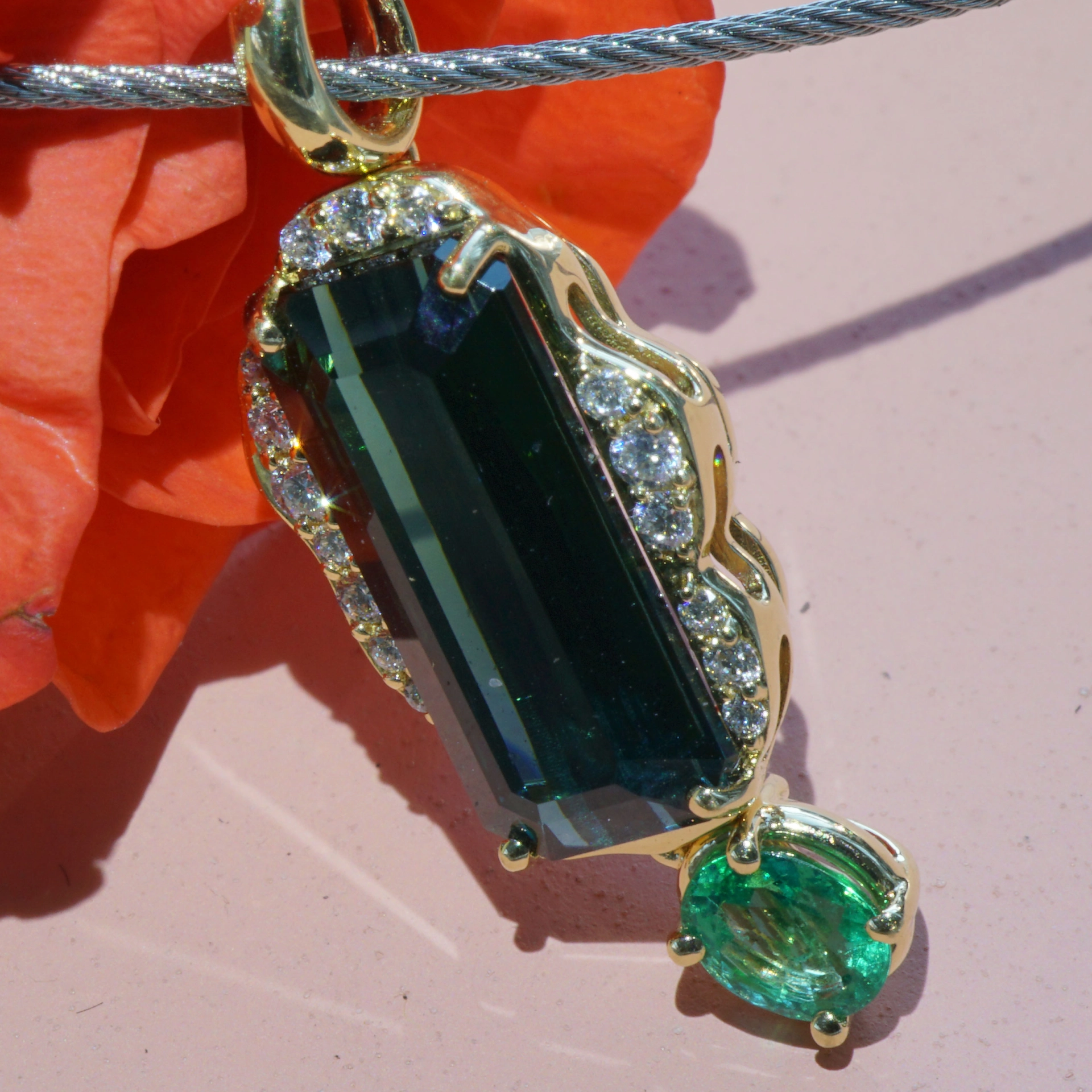 Tourmaline Emerald Pendant from Afghanistan 5.30 ct bicolor petrol blue green