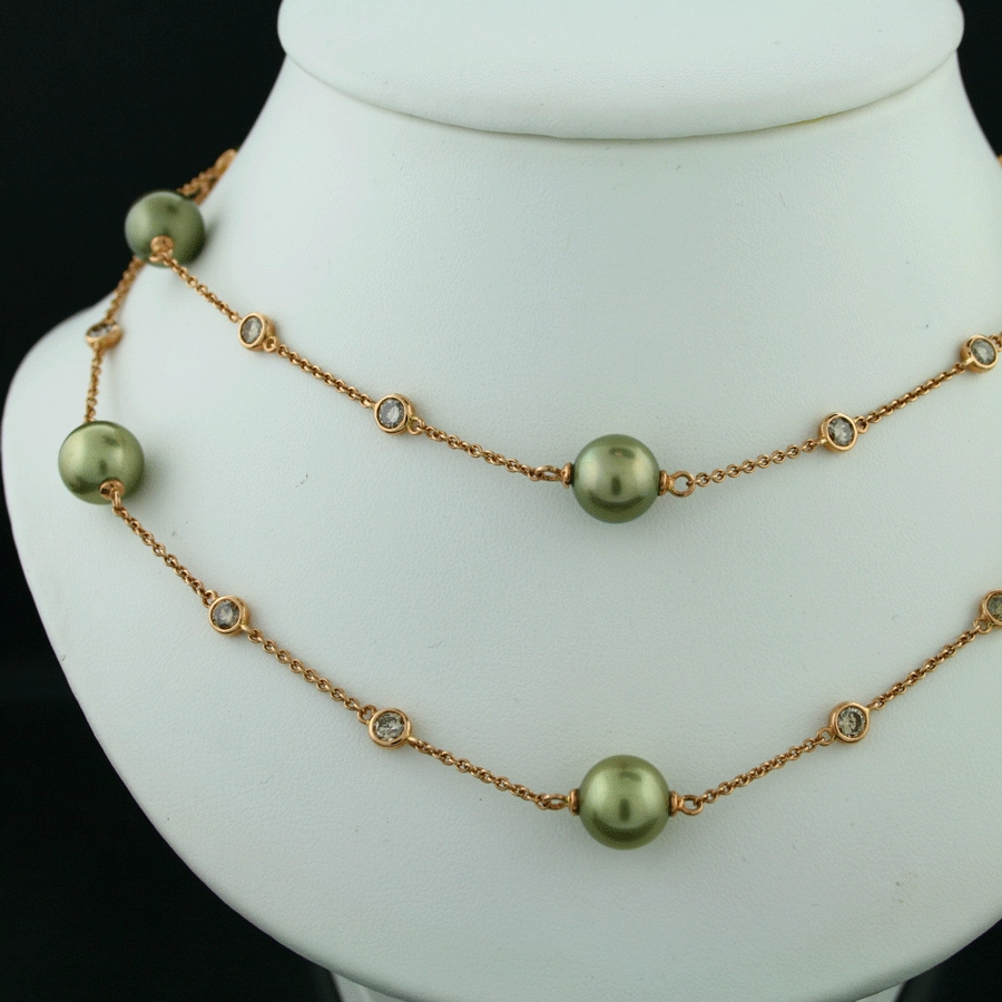 Südsee-Brillant-Kette, 18 Karat Rotgold