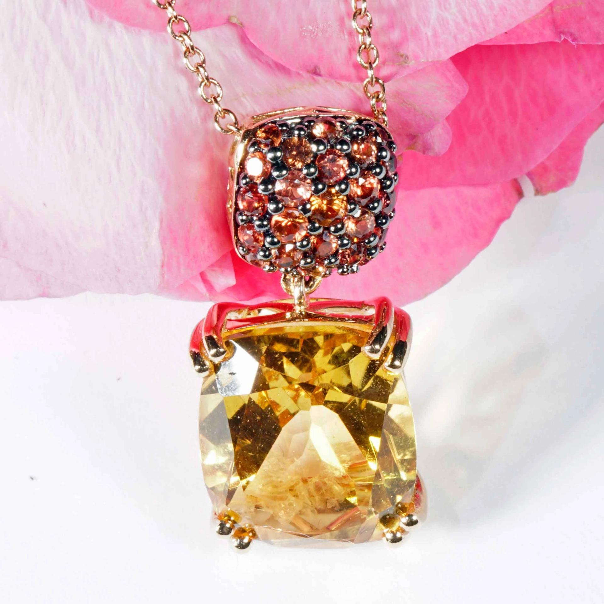 Yellow Citrin and orange Saphire Rosegold Necklace....stunning Kombination 