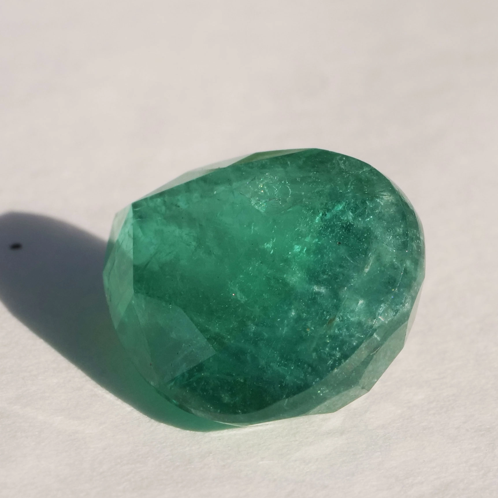 Pear Shaped Emerald 10 ct 17 x 12,5 mm Great Color