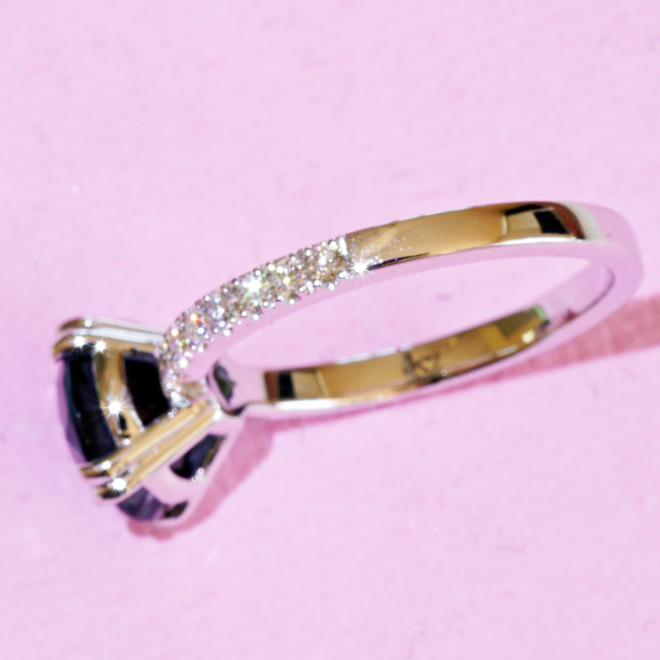 Yellow Saphire Brilliant Ring 18 kt White Gold 1.41 ct AAA+ very fine Jewellery