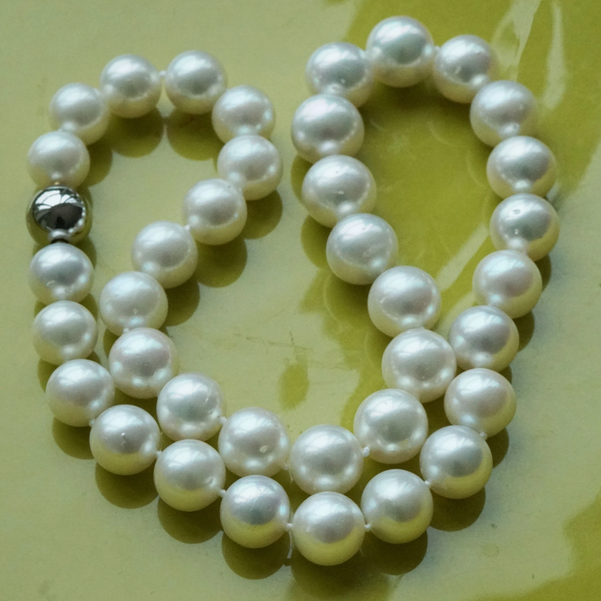 Beautiful South Sea cultured Pearl Necklace, 47.5 cm long, white - l.rose, AAAA