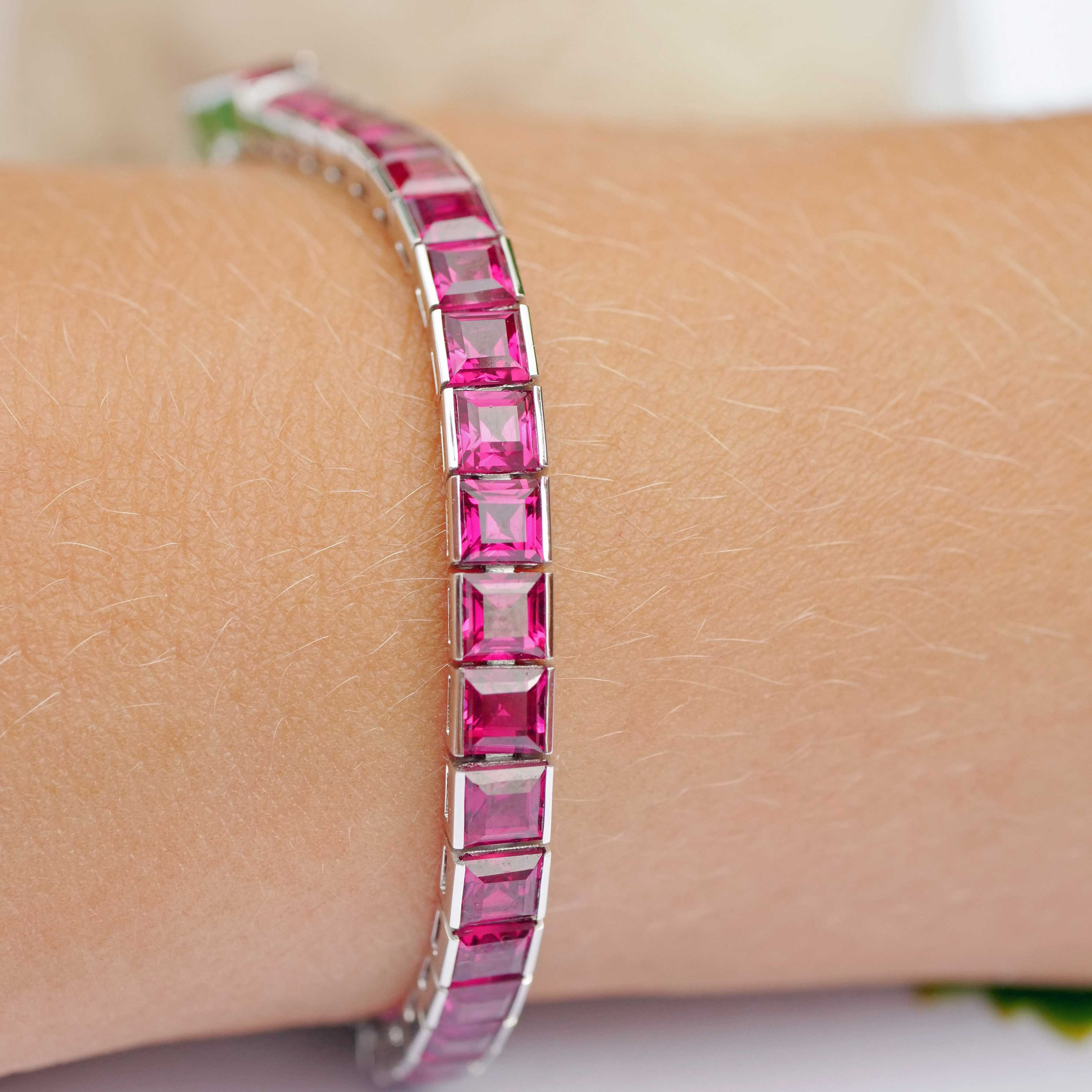 950 platinum bracelet with bright bright red sapphire squares total approx. 15.30 ct 16.5 grams WOW