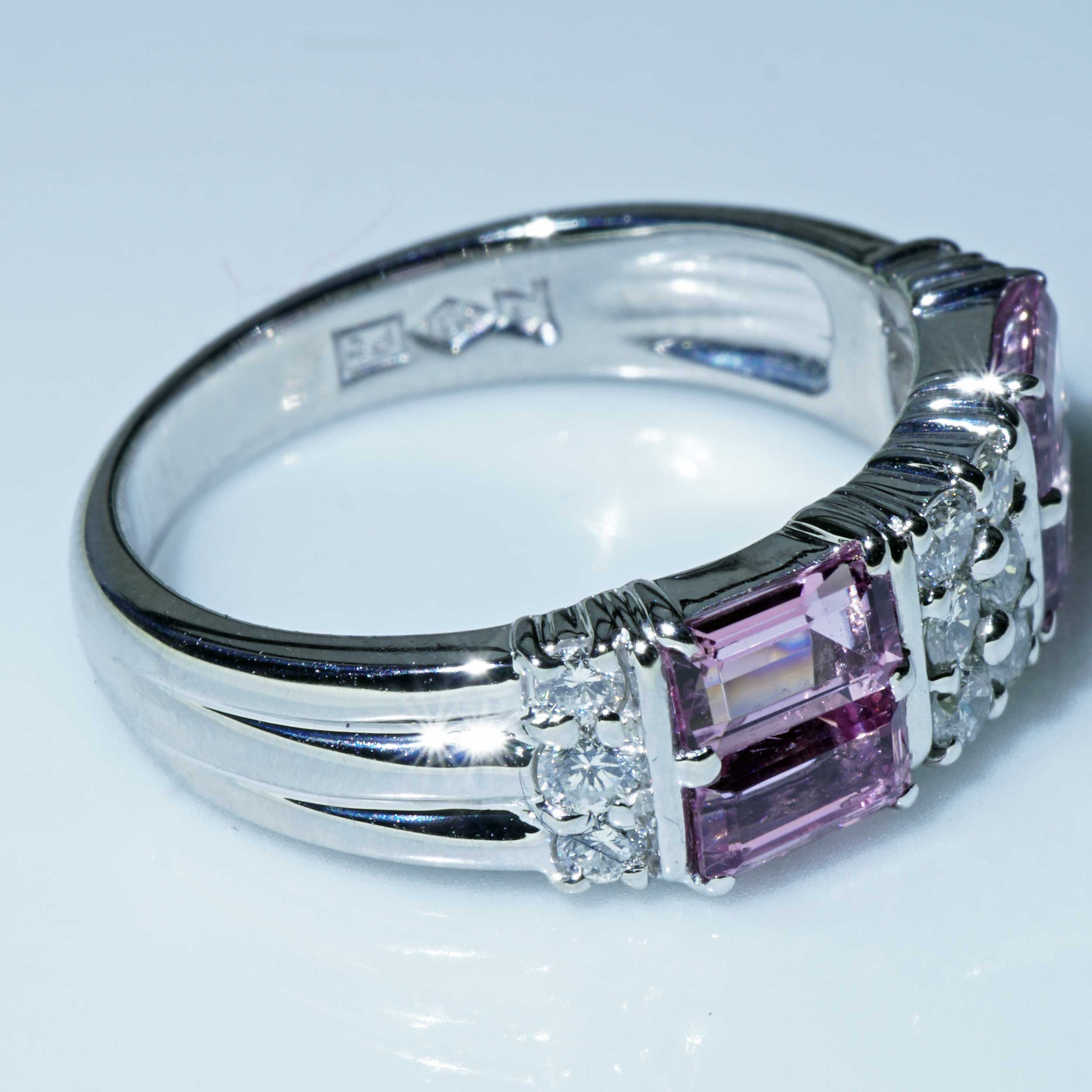 Pink Tourmaline Brilliant Ring 900 Platinum 1.18 ct 0.34 ct fancy Shape with geometric Structure