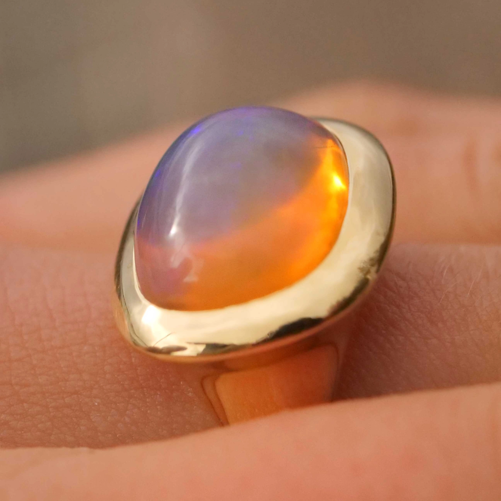 Fire Opal Ring 7 ct modern Cushion Design 18 kt Yellow Gold made in Valenza (Italy)