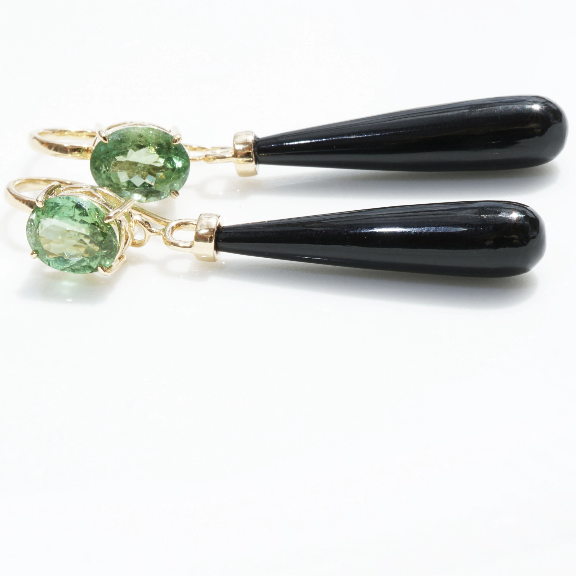 Mandarin Garnet Amazonite Earrings 18 kt Yellowgold...such a Fun