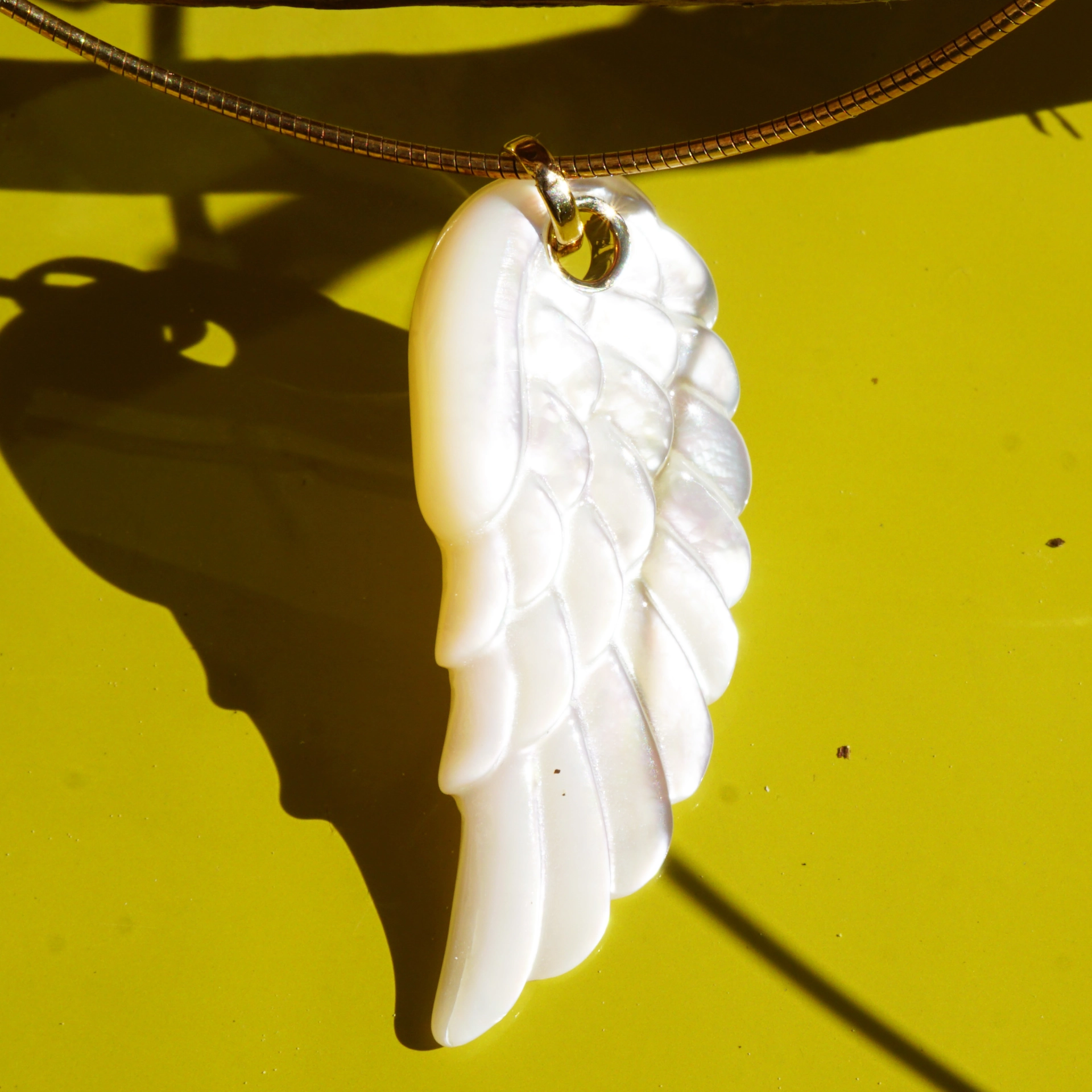 Anhänger Flügel Perlmut 585er Gelbgold weiss Engelschwingen