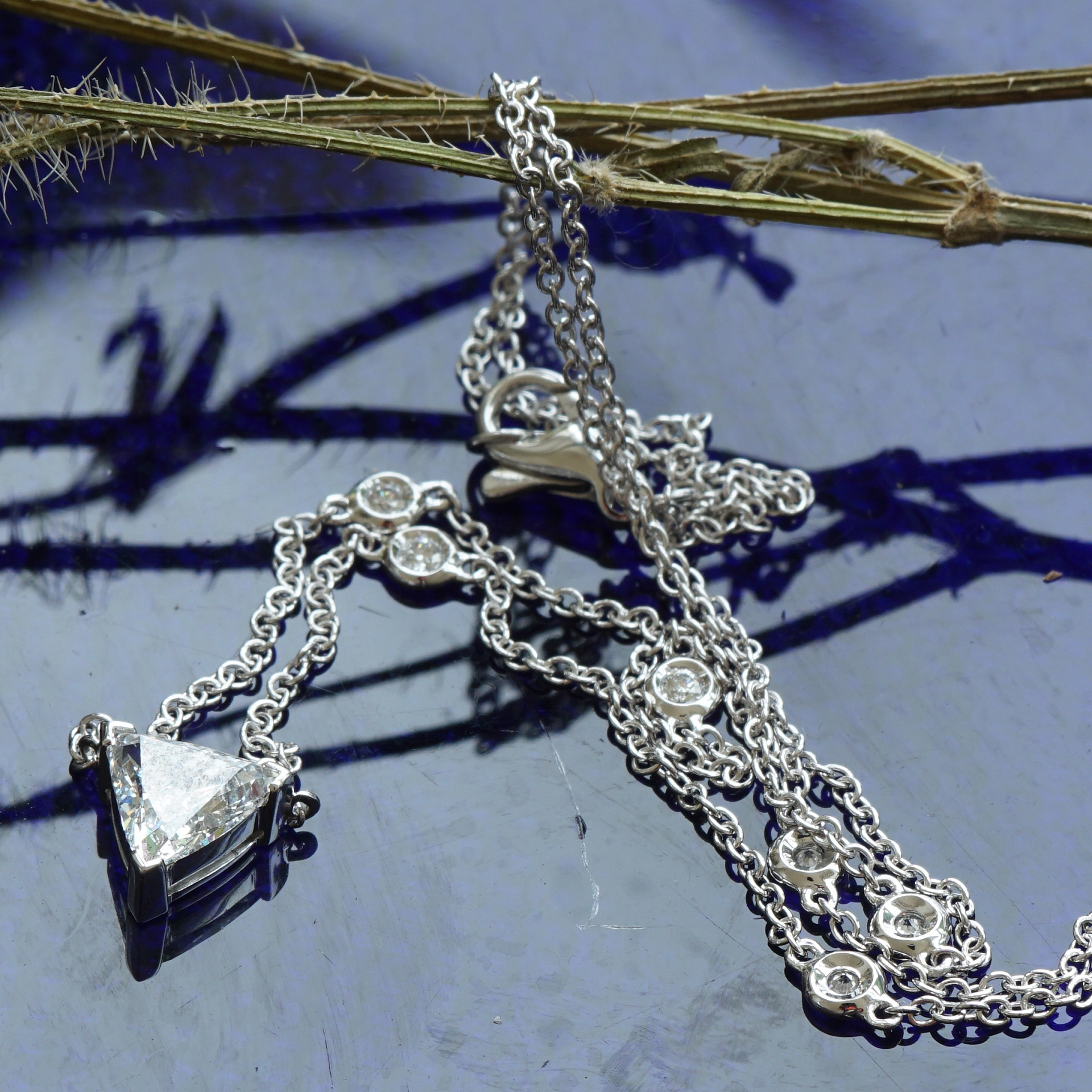 Diamond Necklace 750 White Gold 1 ct designed in Valenza timelessly...modern grandiose