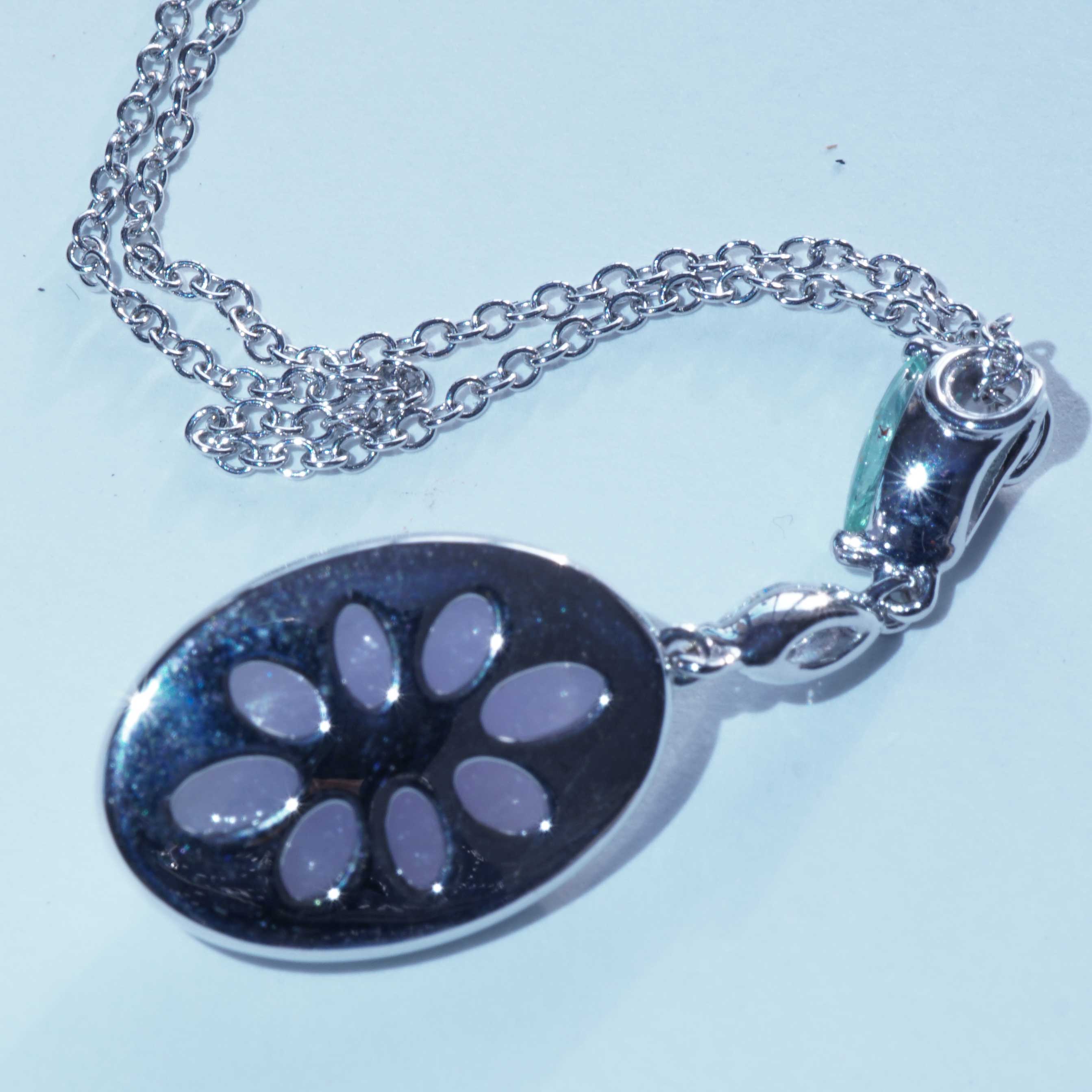 Paraiba Tourmaline Jade Brilliant Necklace 5 ct 0.27 ct 0.11 lavender combined with swimming poolteal... Exciting