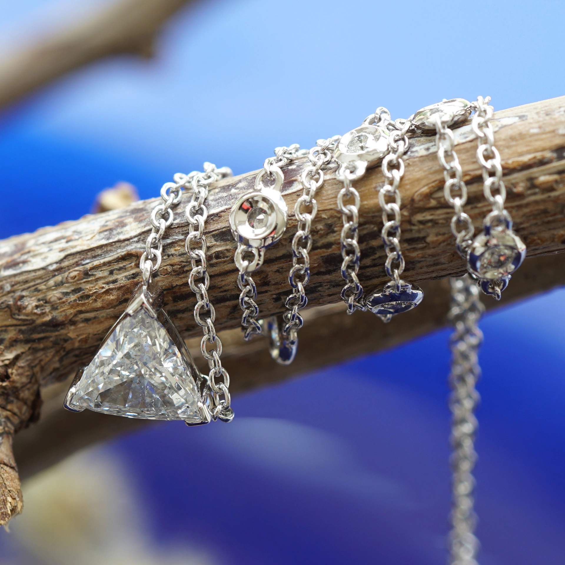 Diamond Necklace 750 White Gold 1 ct designed in Valenza timelessly...modern grandiose
